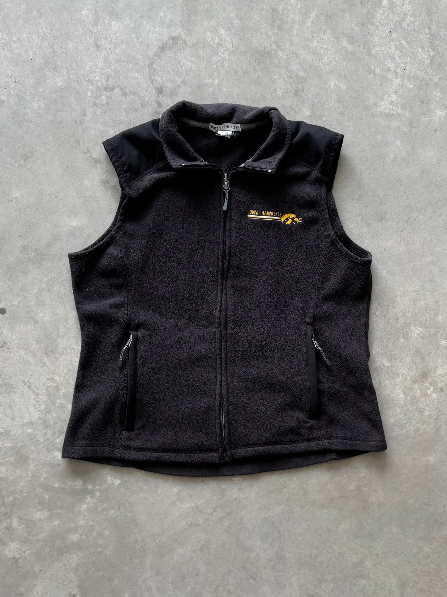 Vintage Iowa Hawkeyes Women’s Vest - L