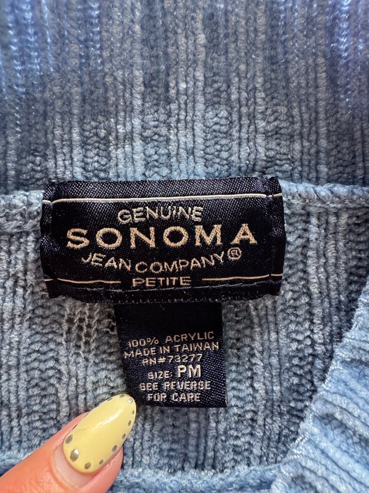 Vintage Women’s Sweater - M