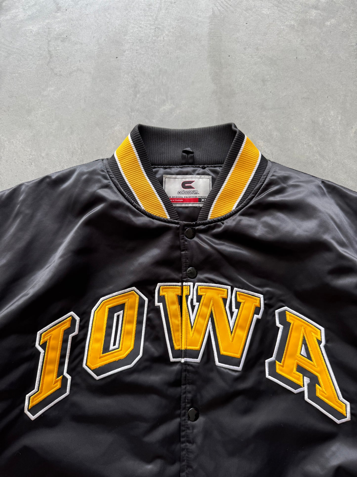 Vintage Iowa Hawkeyes Bomber Jacket - XL