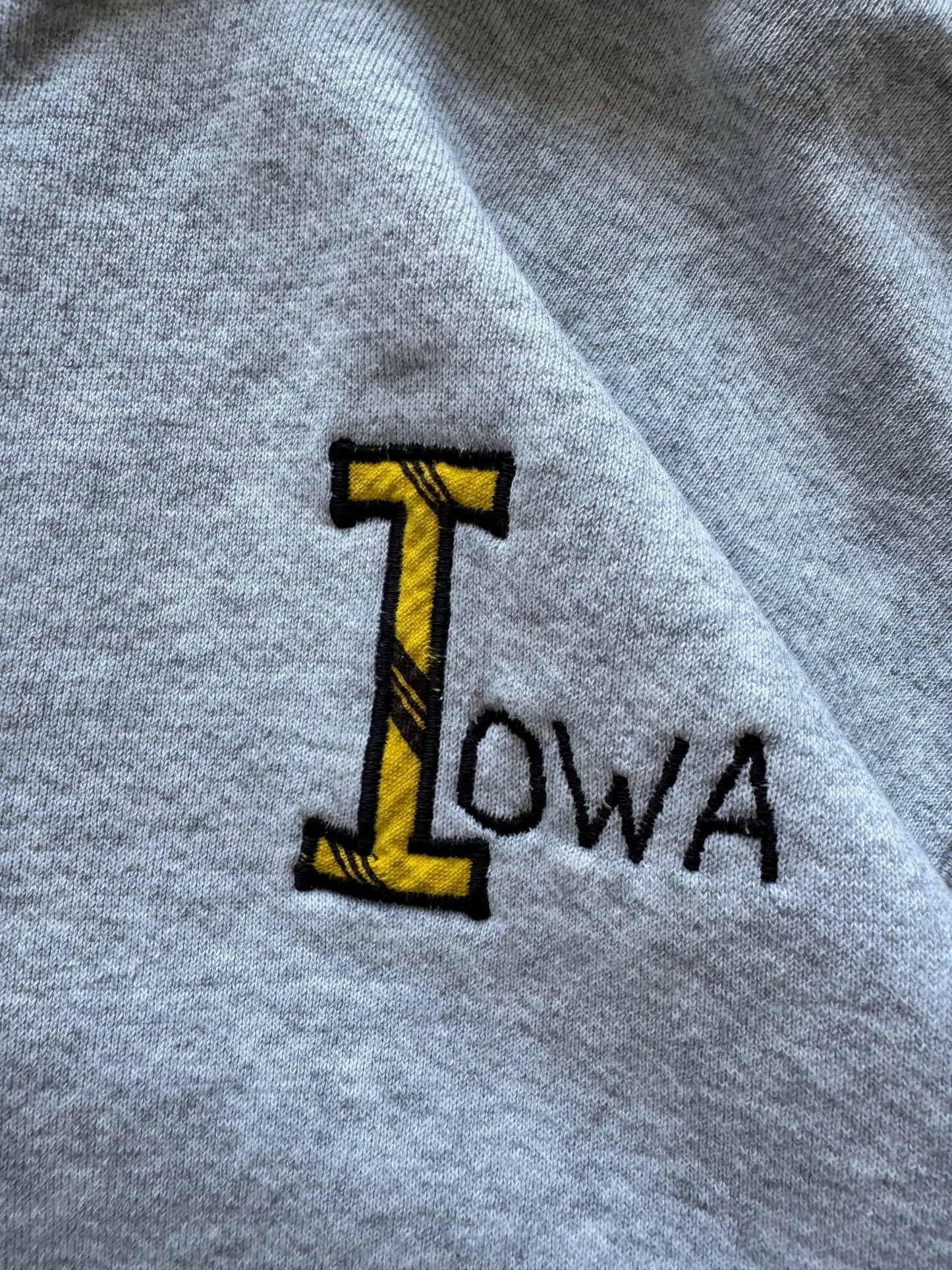 Vintage 90s Iowa Hawkeyes Sweatshirt - LT