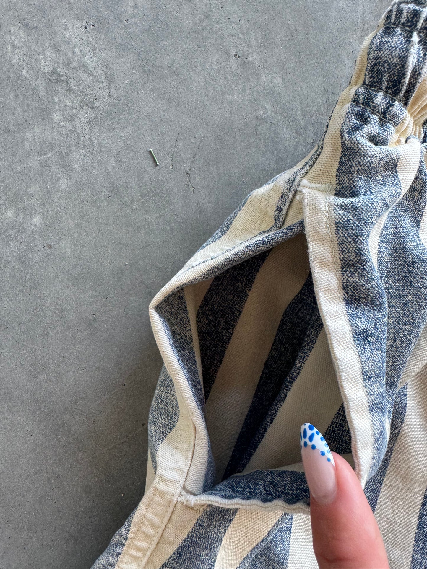 Vintage St. John’s Bag Striped Shorts - L