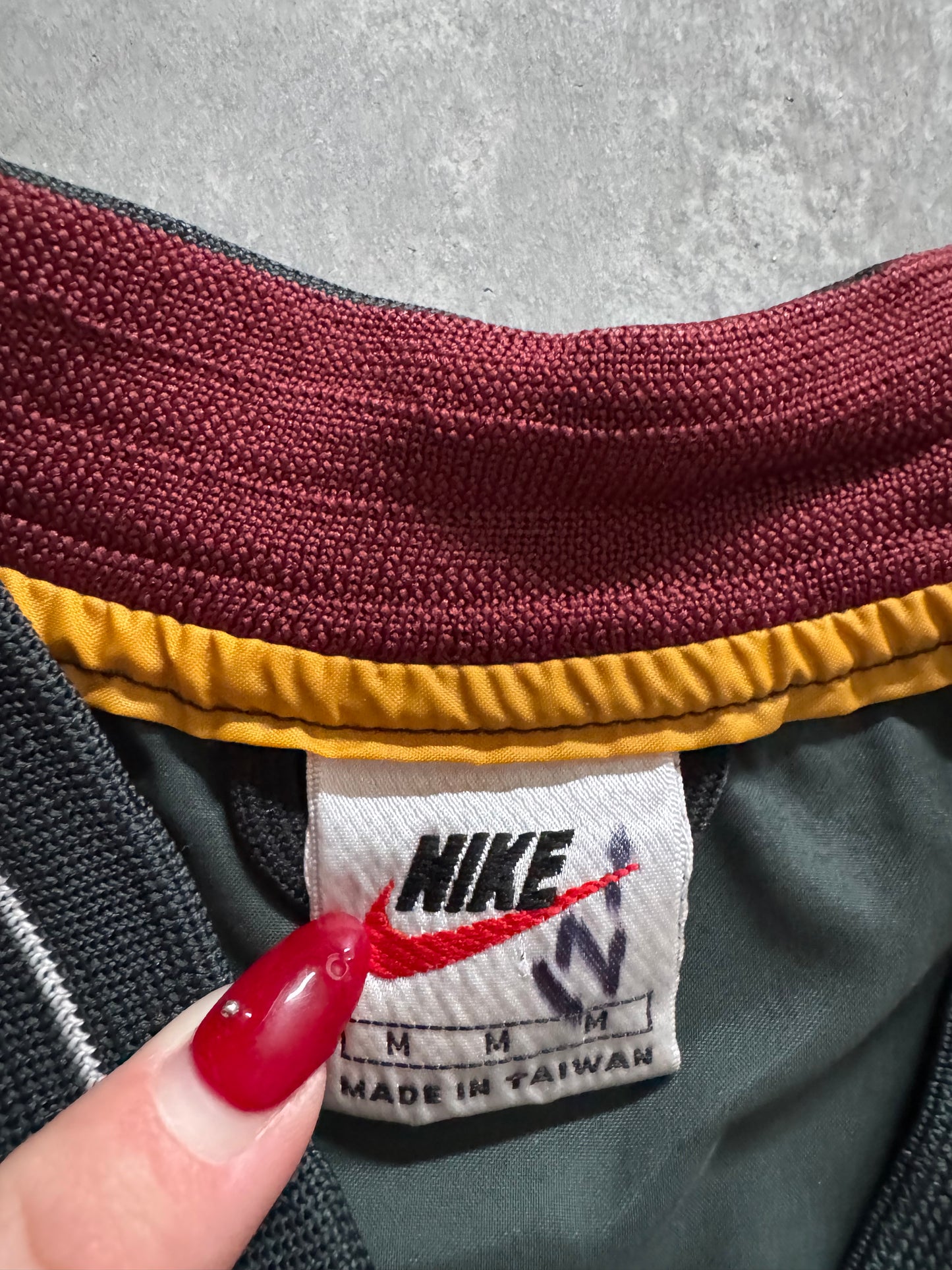 Vintage 90s Nike Windbreaker - M