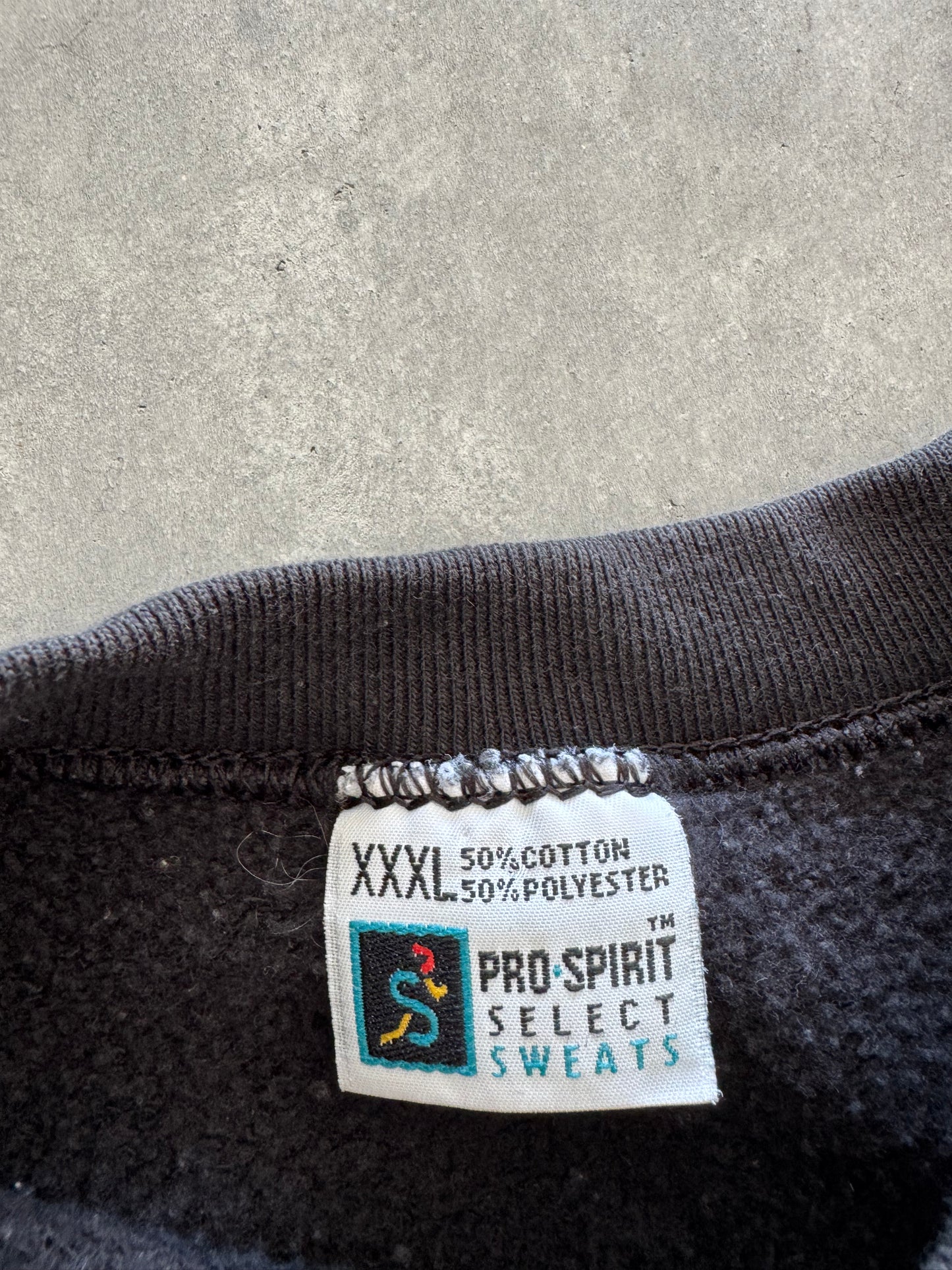 Vintage Halloween Sweatshirt - XXL