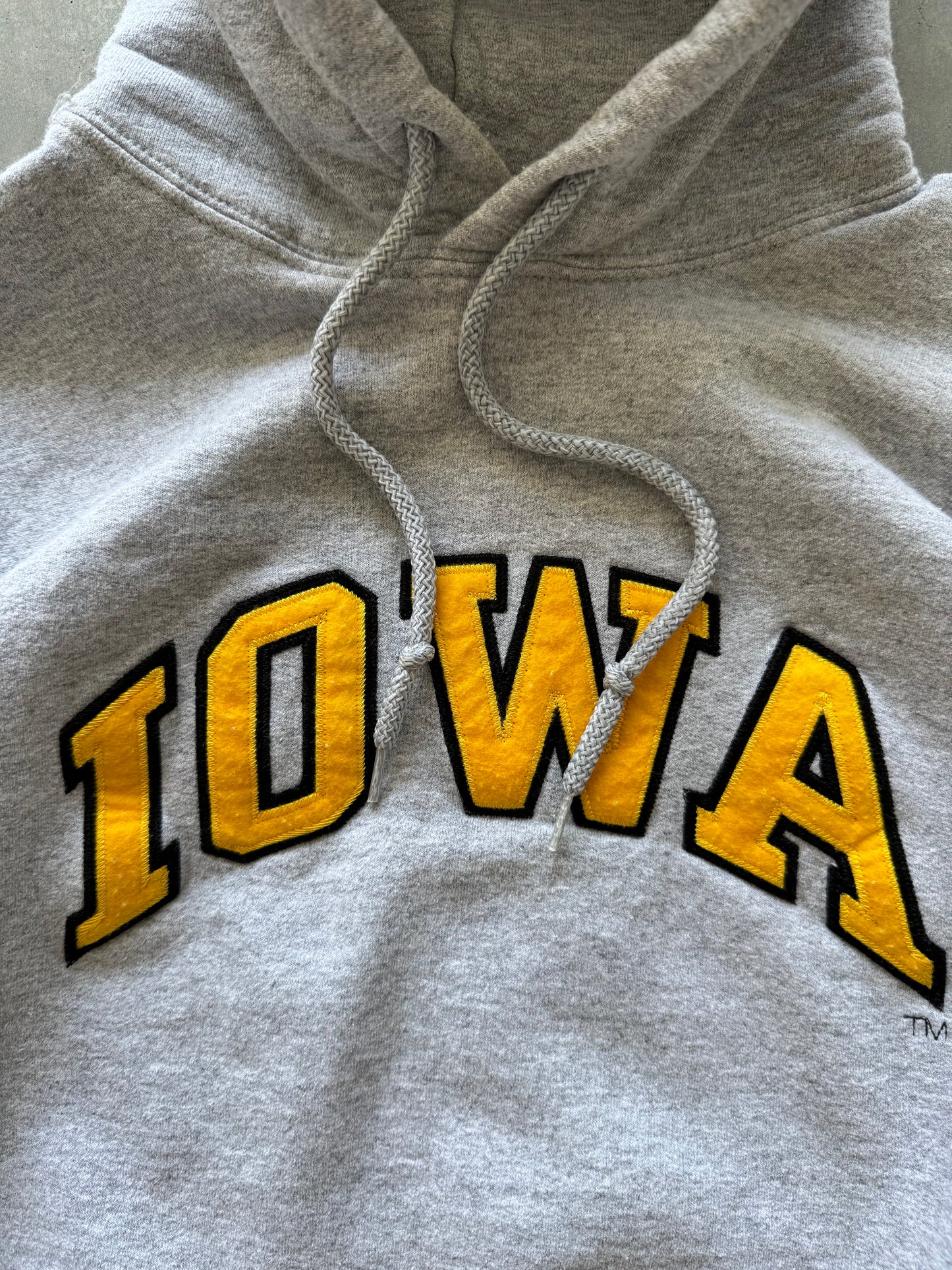 Vintage Iowa Hawkeyes Hoodie - L