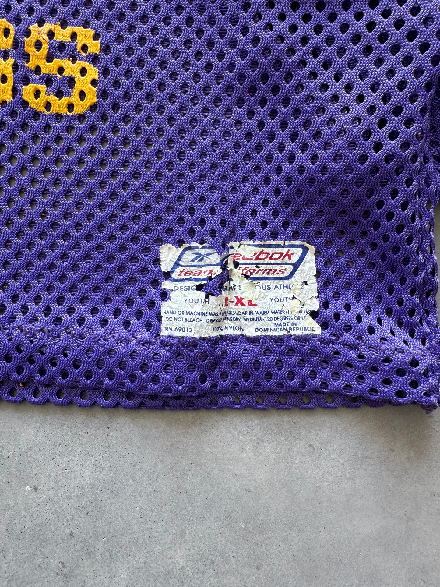 Vintage Reebok Vikings Cropped Jersey - M