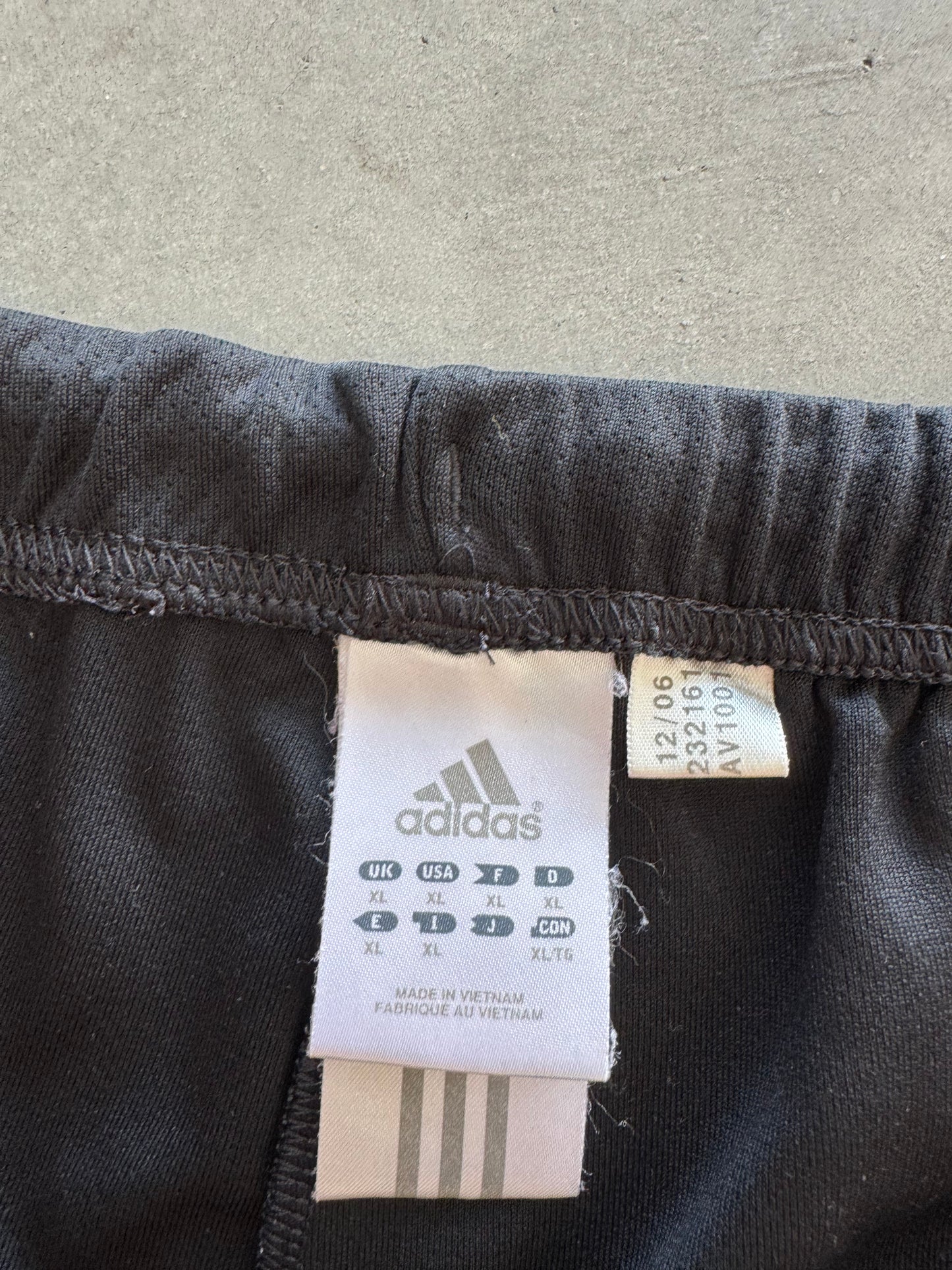 Vintage 00s Adidas Capris - XL