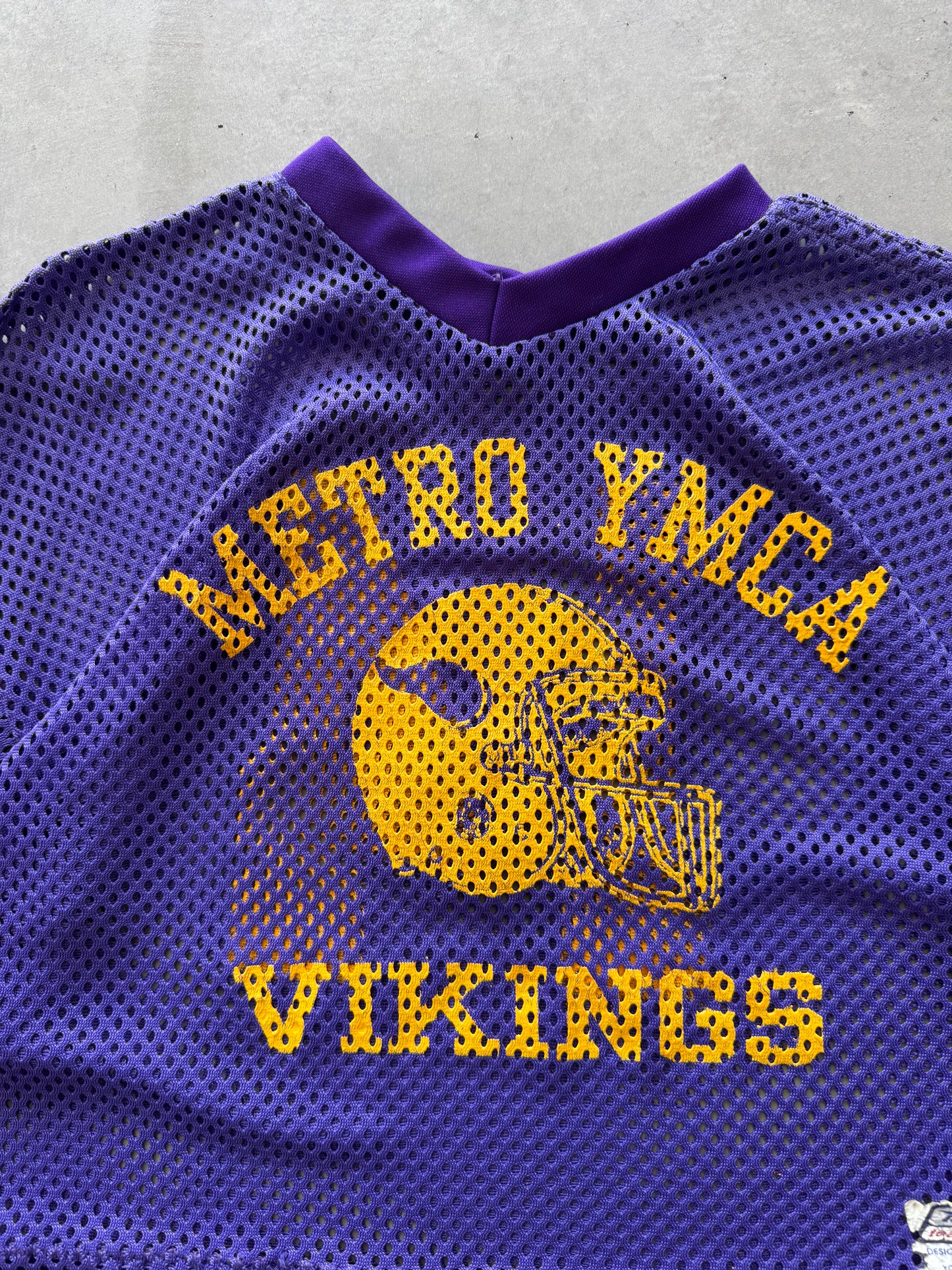 Vintage Reebok Vikings Cropped Jersey - M