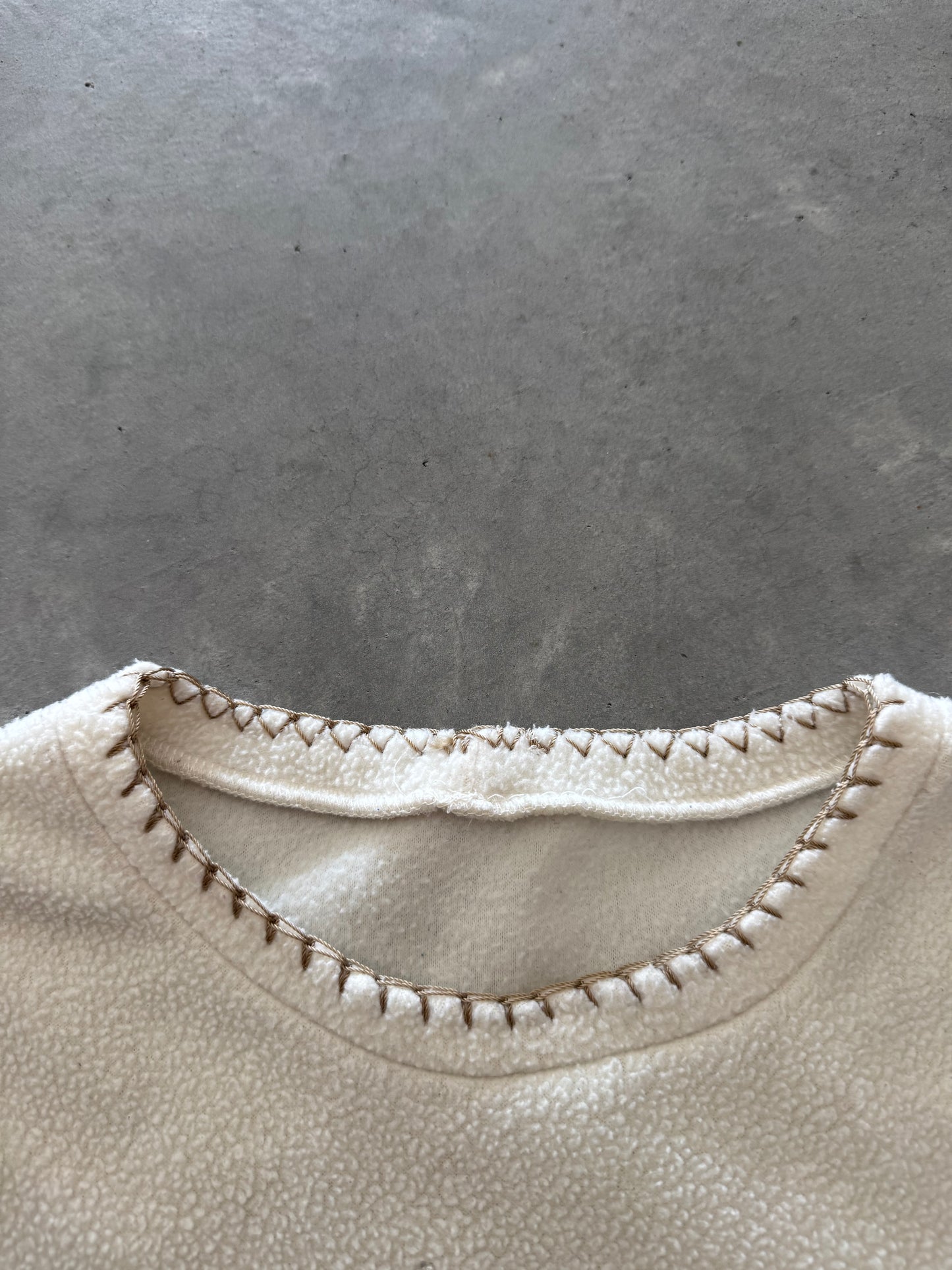 Vintage Christmas Fleece Sweater - L