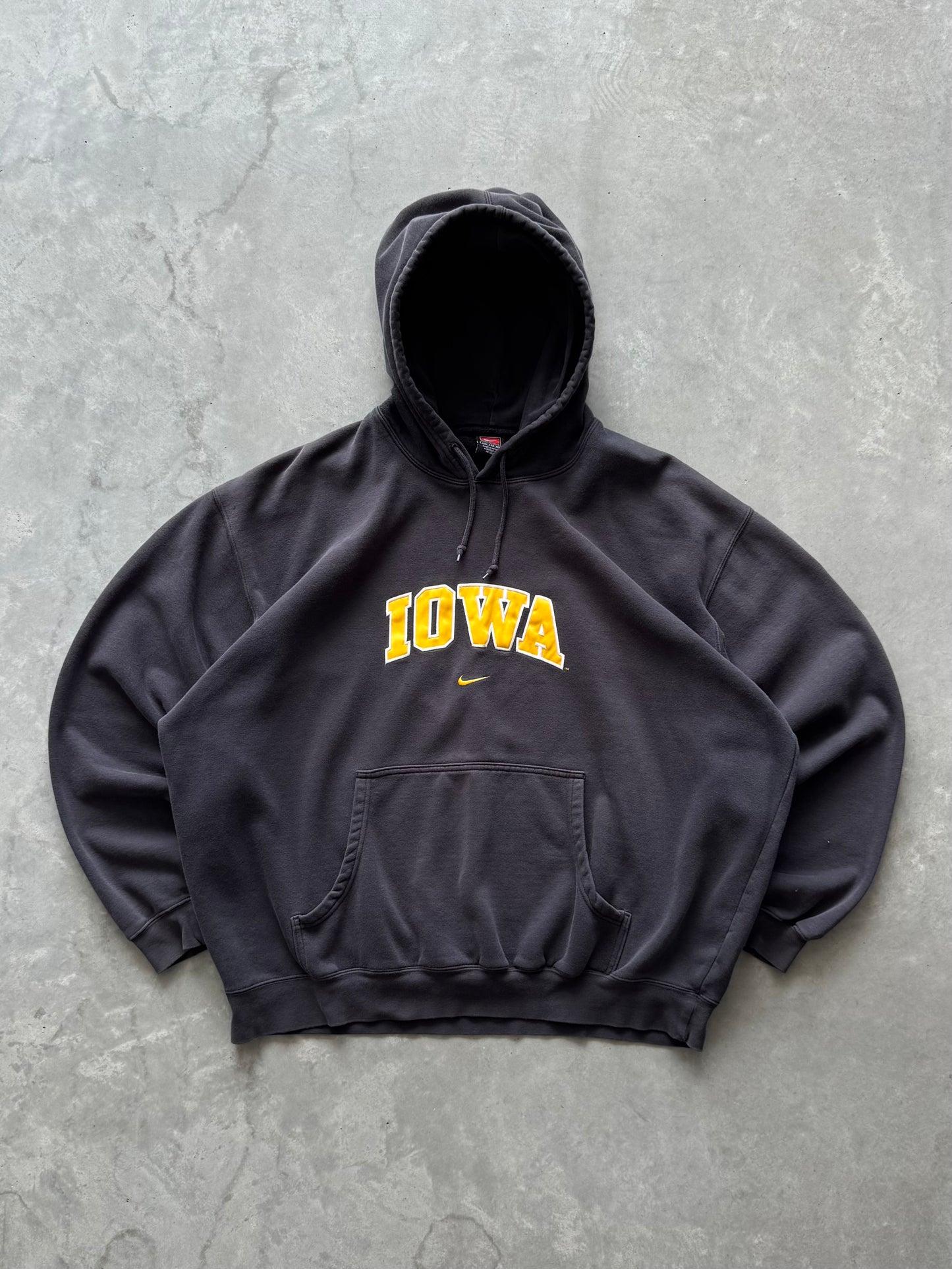Vintage 90s Nike Iowa Hawkeyes Sweatshirt - XXL