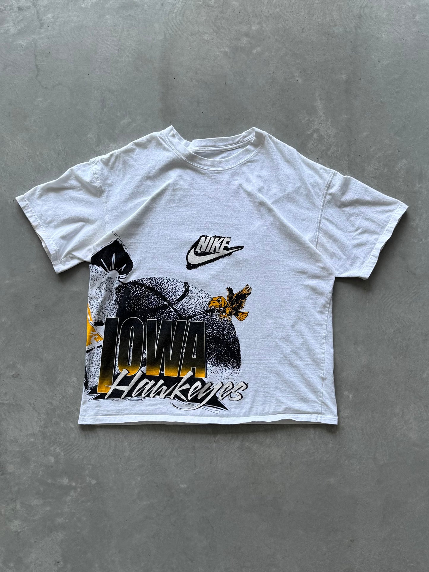 Iowa Hawkeyes Basketball Nike Tee - L