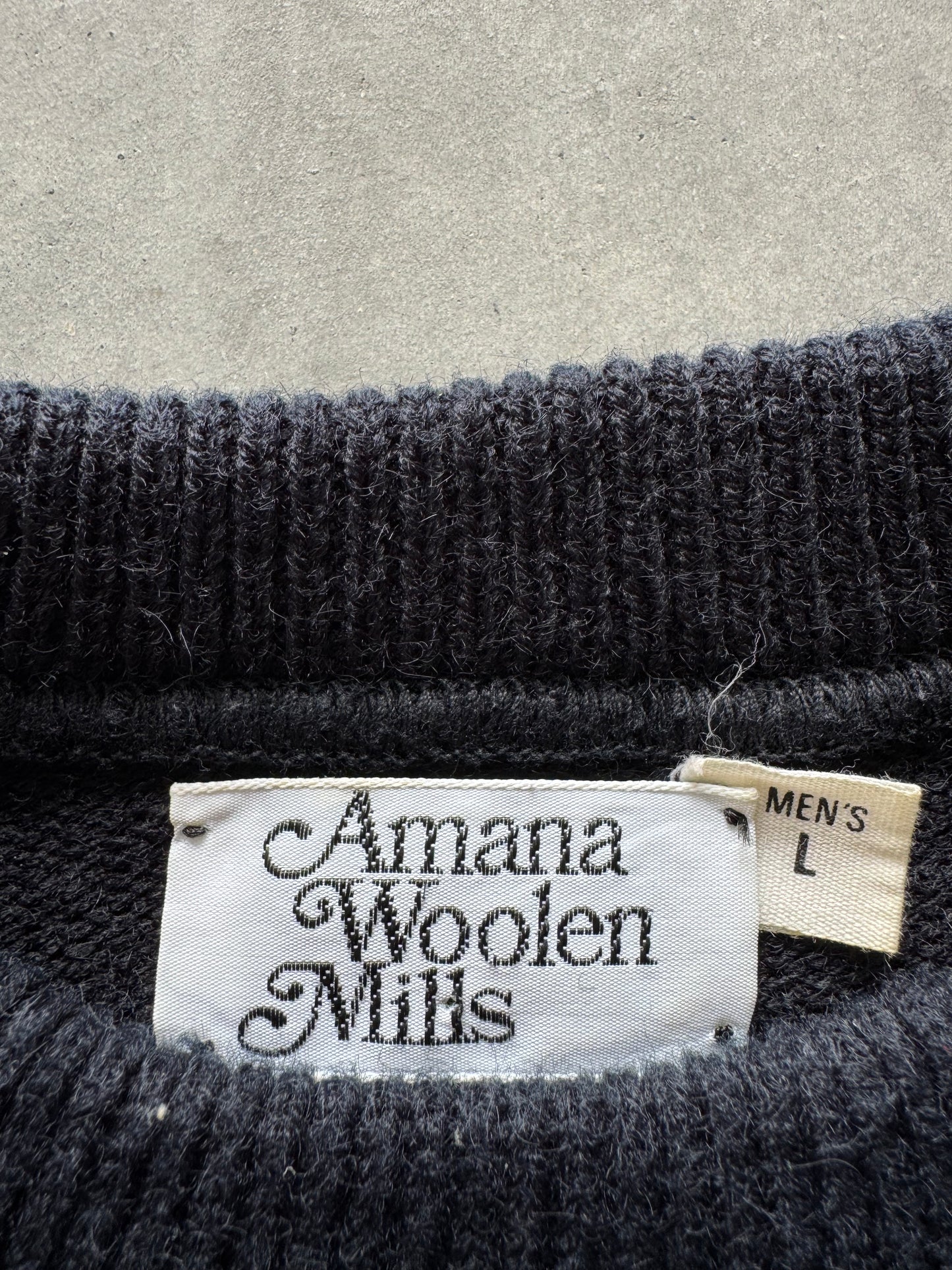 Vintage Iowa Hawkeyes Sweater - L