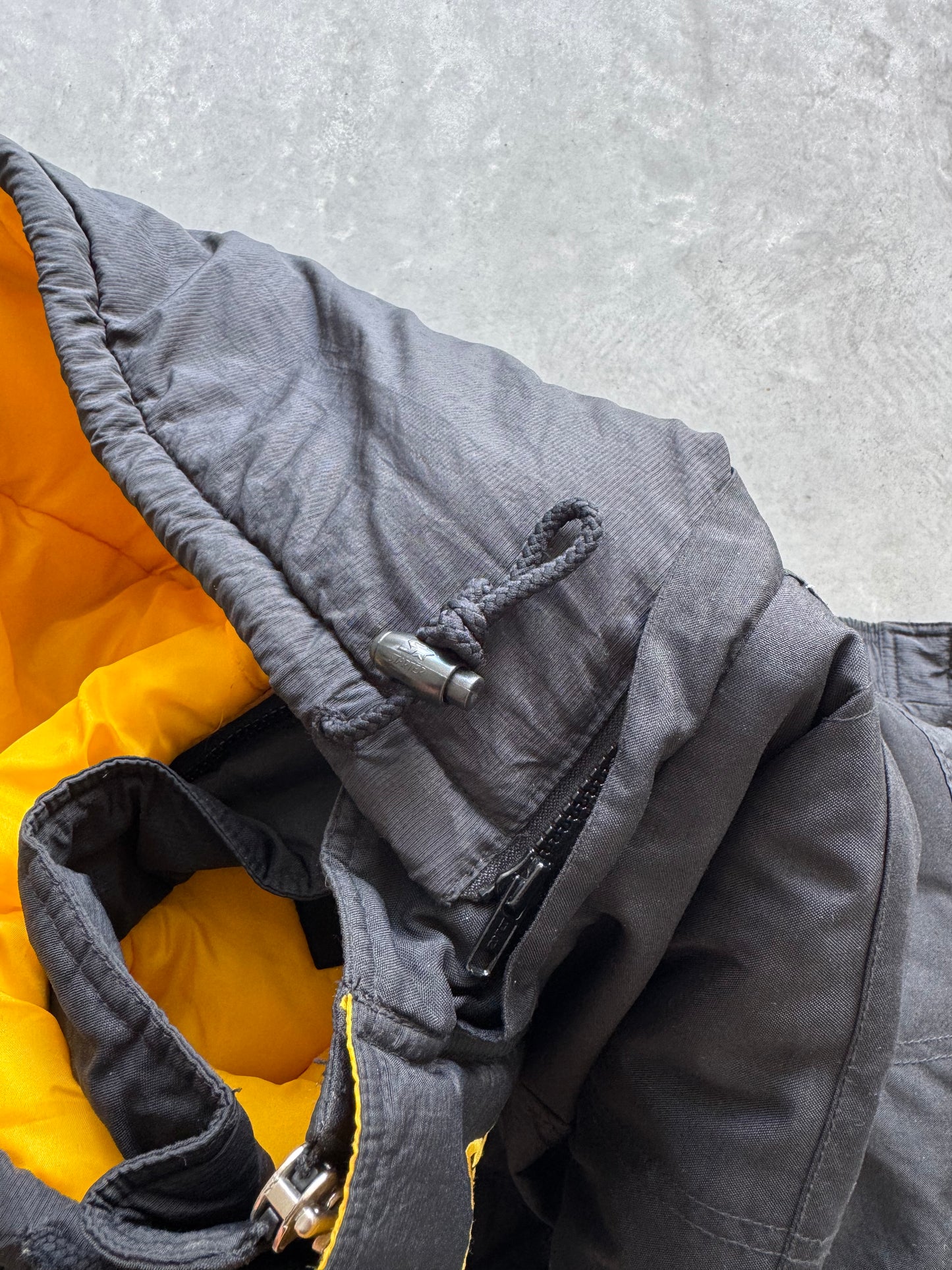 Vintage 90s Starter Iowa Hawkeyes Coat - XXL