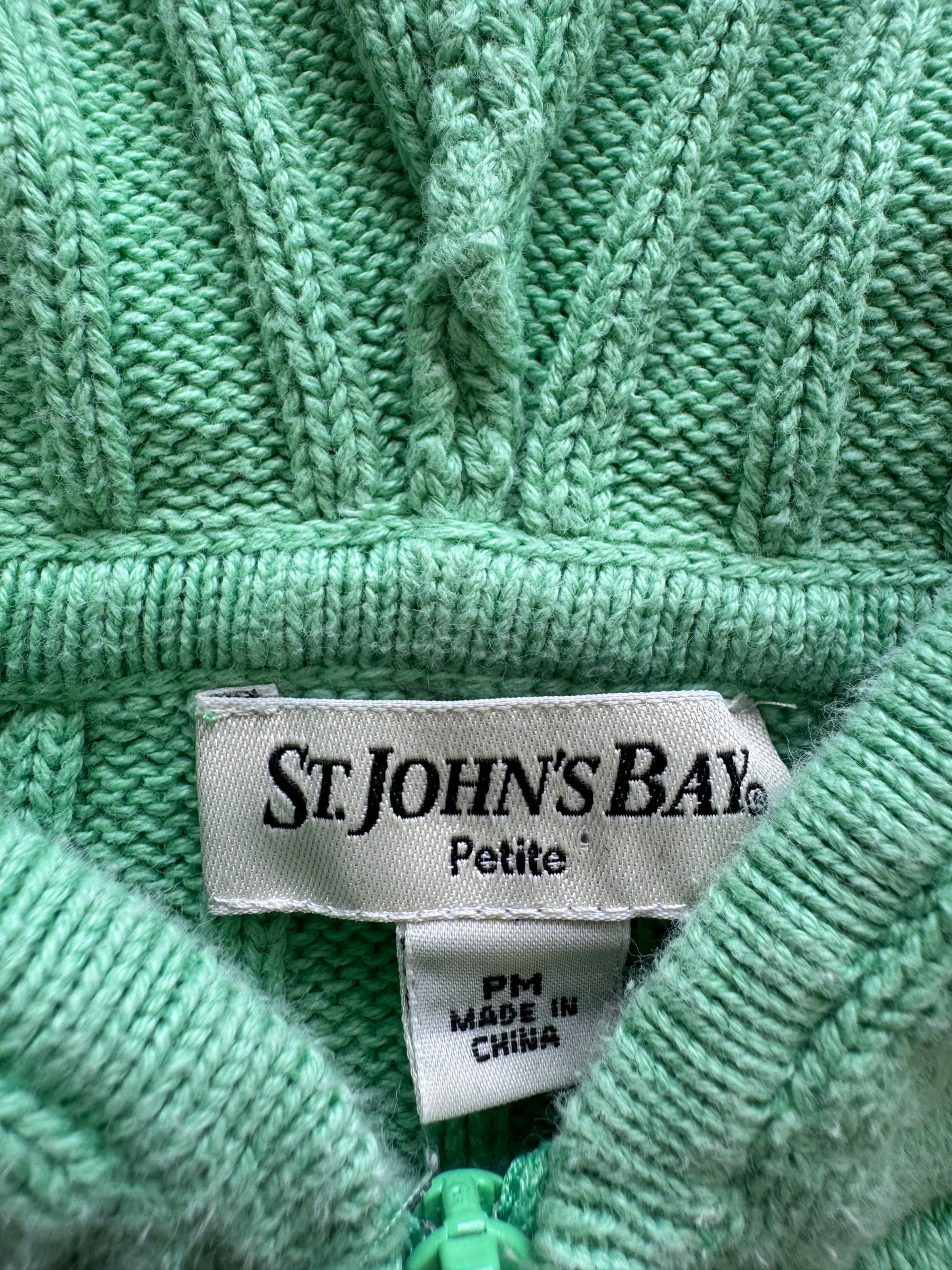 Vintage St. John’s Bay Cable Knit Zip Up Hoodie - M