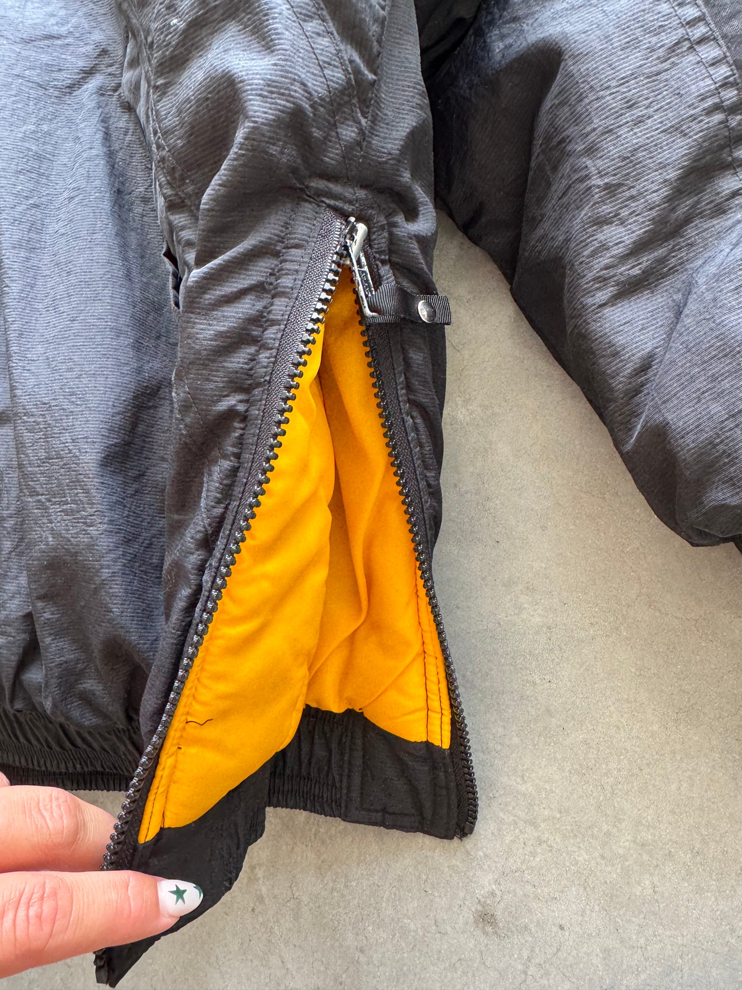 Vintage 90s Starter Iowa Hawkeyes Coat - XXL