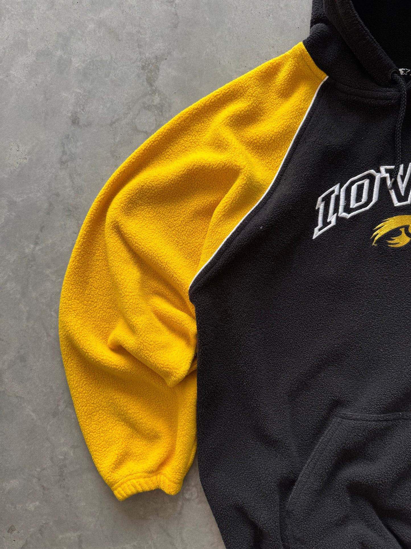 Vintage Iowa Hawkeyes Starter Fleece - XL