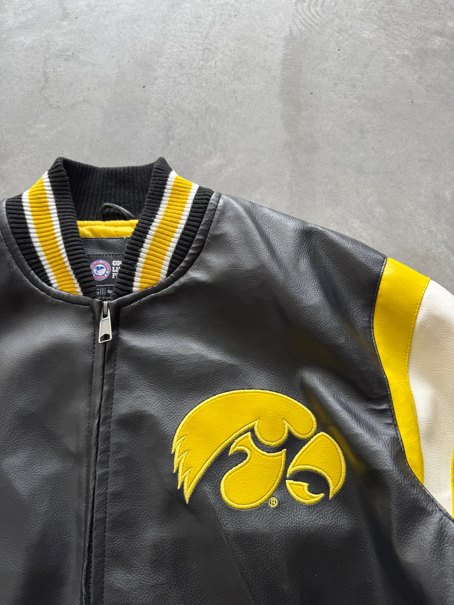 Vintage Iowa Hawkeyes Leather Jacket - L
