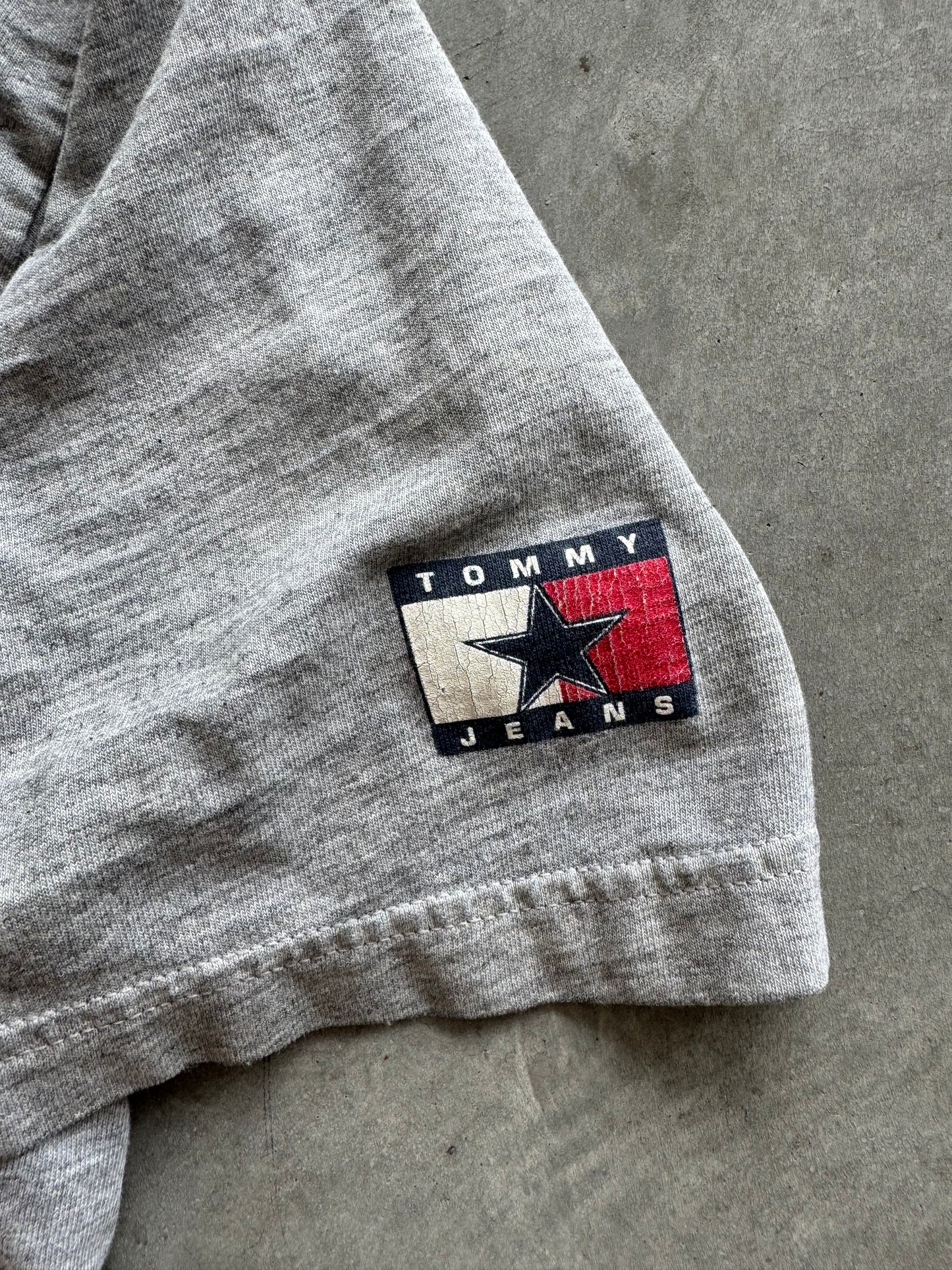 Vintage Tommy Hilfiger Tee - XL