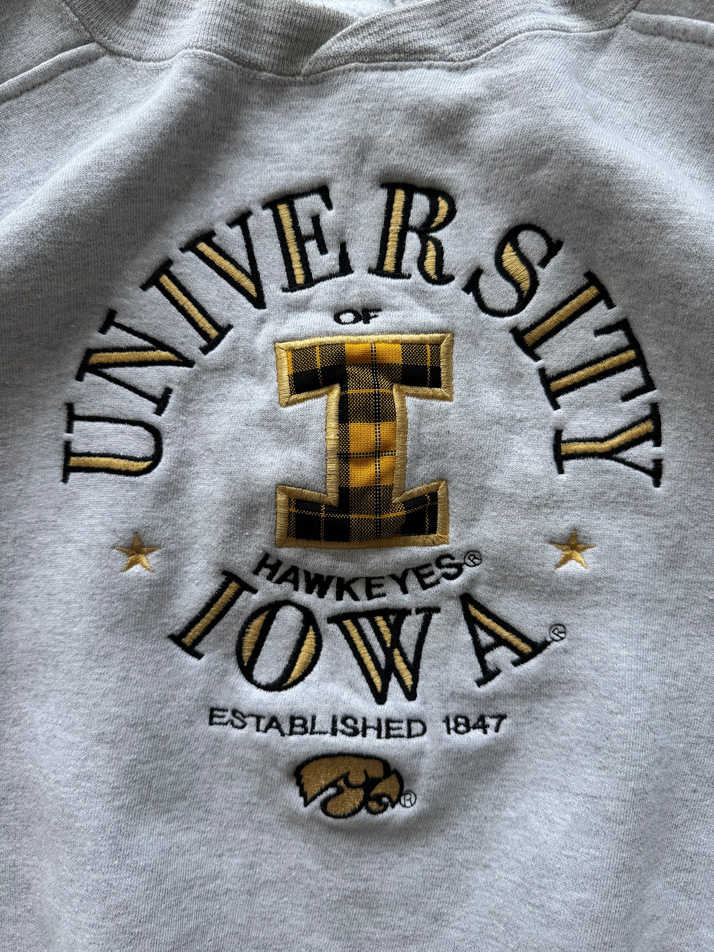 Vintage Iowa Hawkeyes Sweatshirt - L