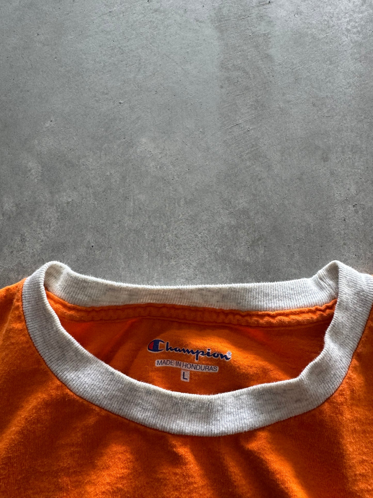 Vintage Champion Tee - L