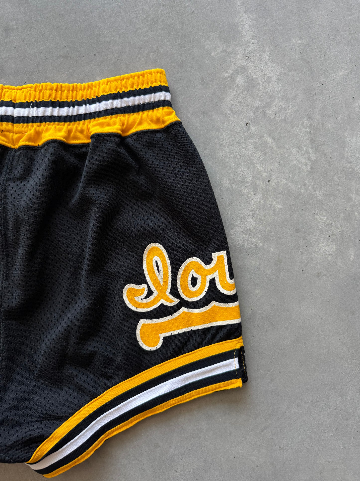 Vintage Iowa Hawkeyes 70s/80s Powers Shorts - S
