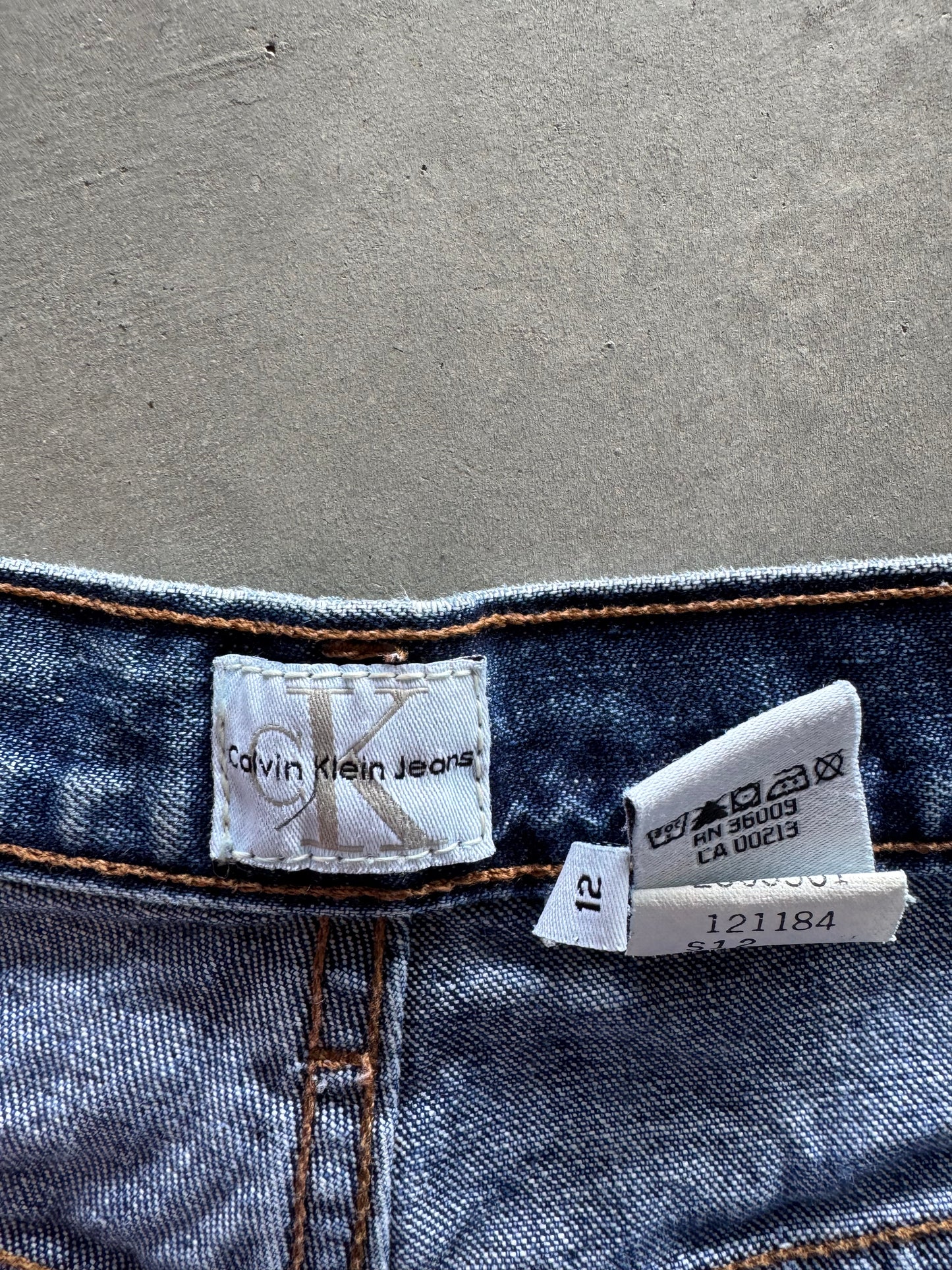 Vintage Calvin Klein Denim Shorts - 32x5