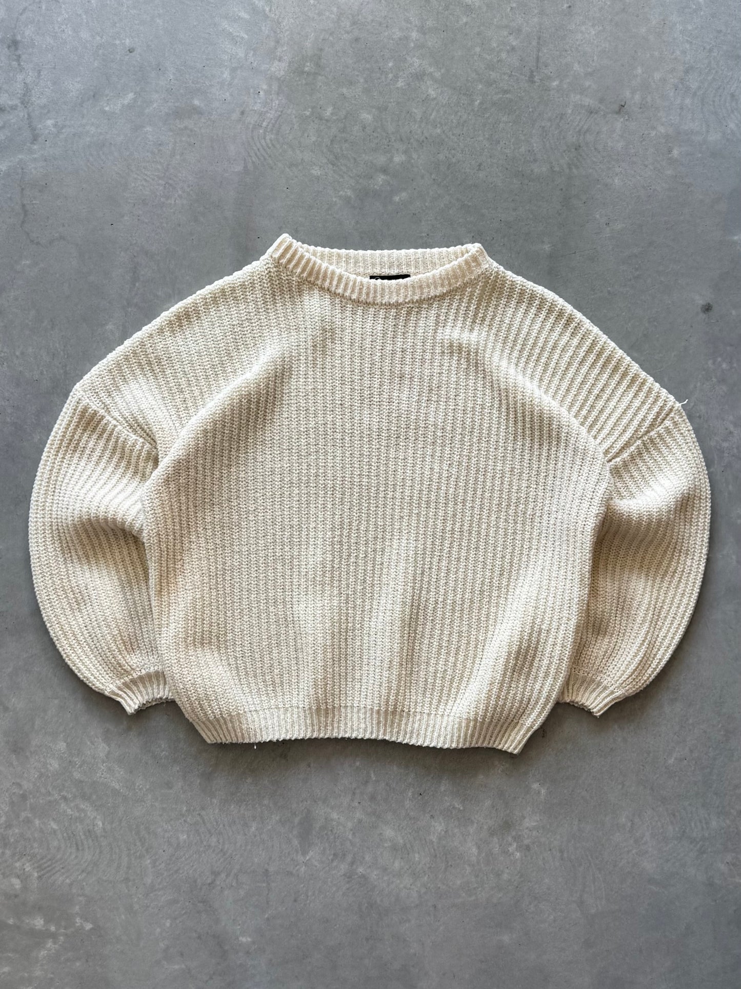 Oversized Knit Sweater - M
