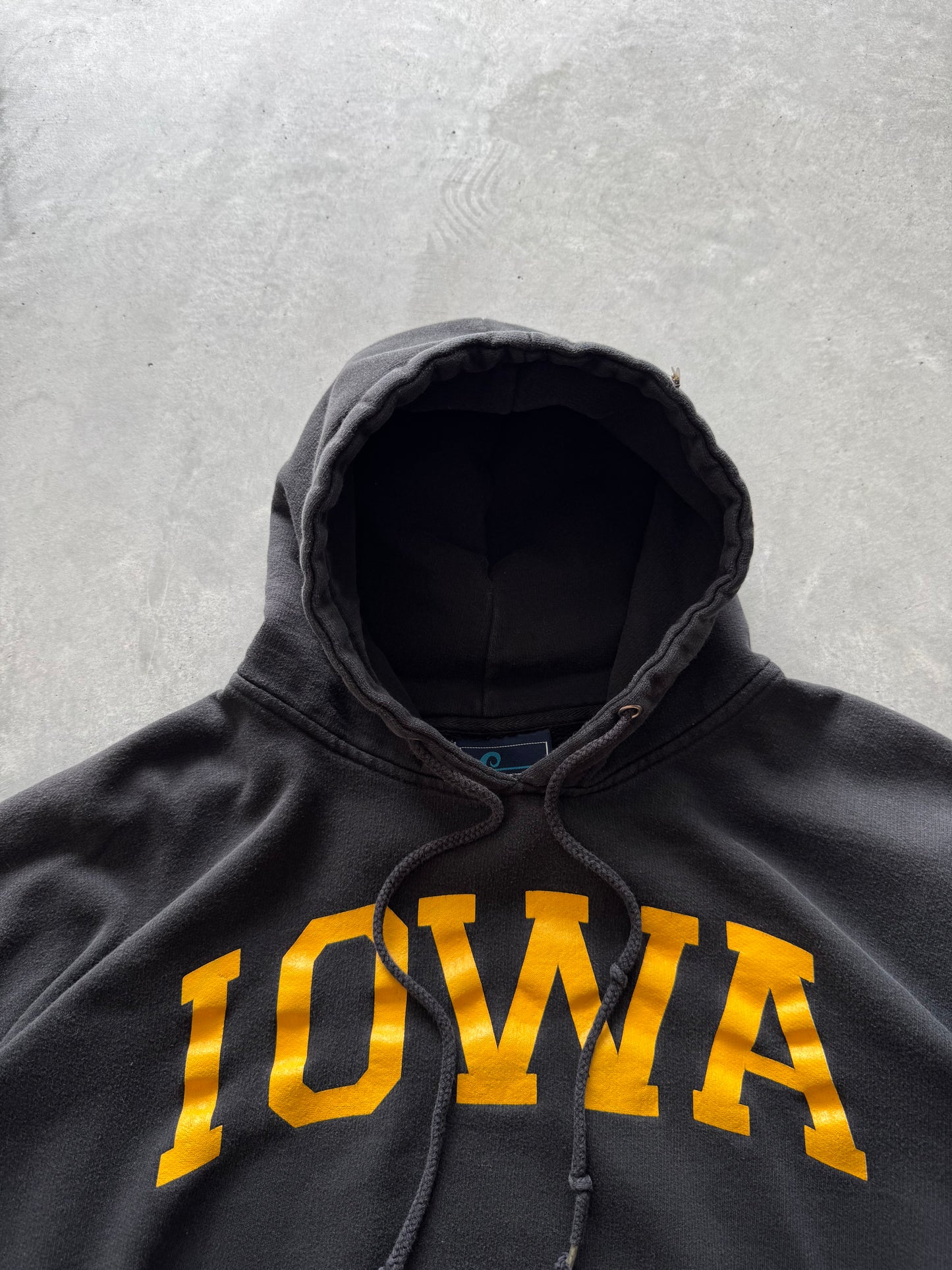 Vintage Iowa Hawkeyes Women’s Hoodie - L