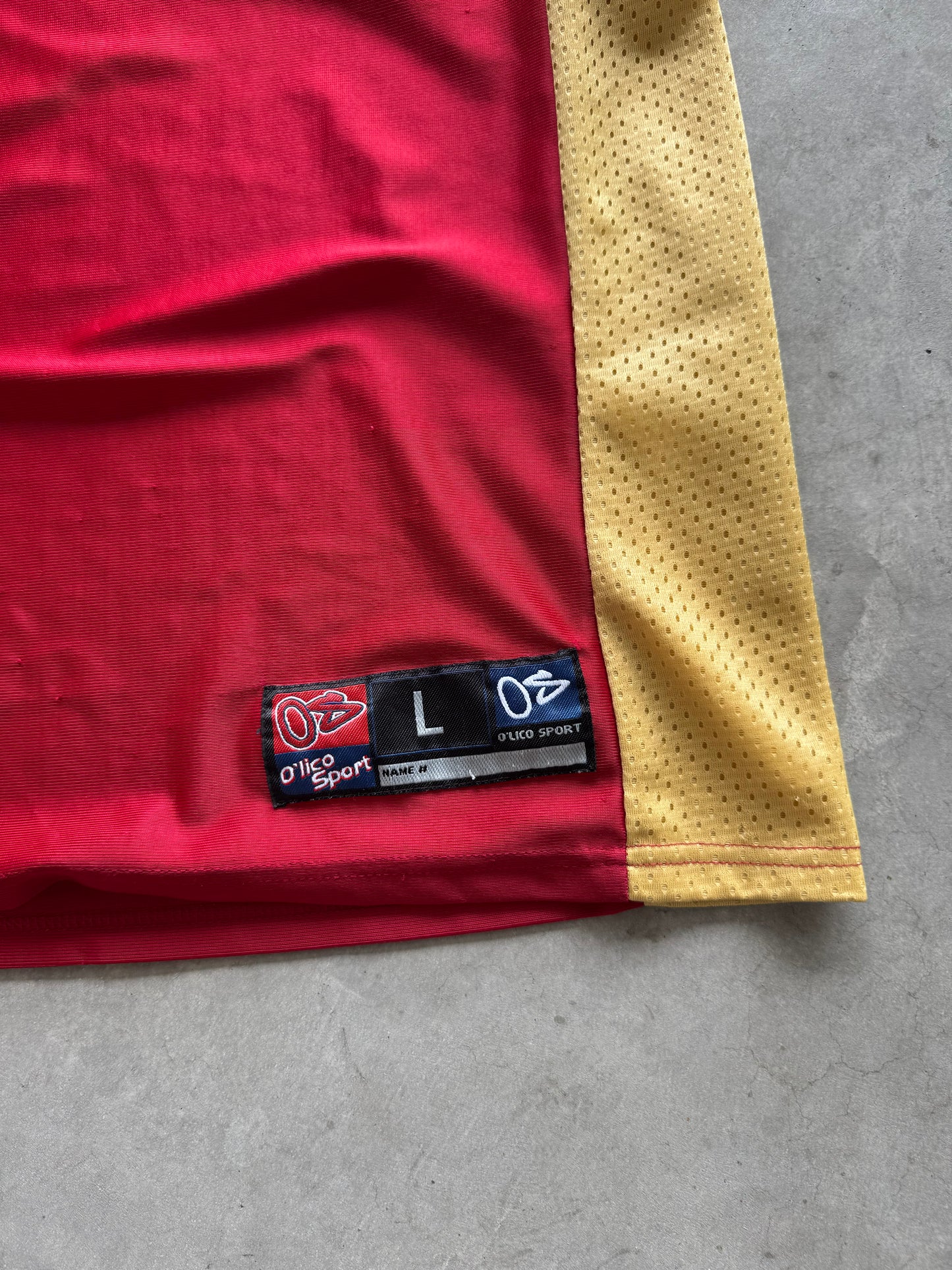 Vintage Cleveland Cavaliers Jersey - L