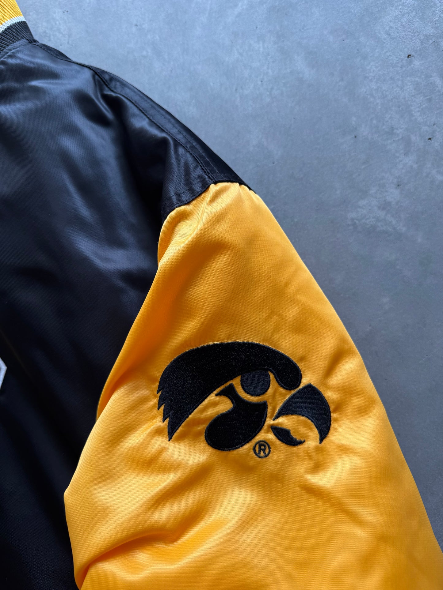 Vintage Iowa Hawkeyes Bomber Jacket - XL