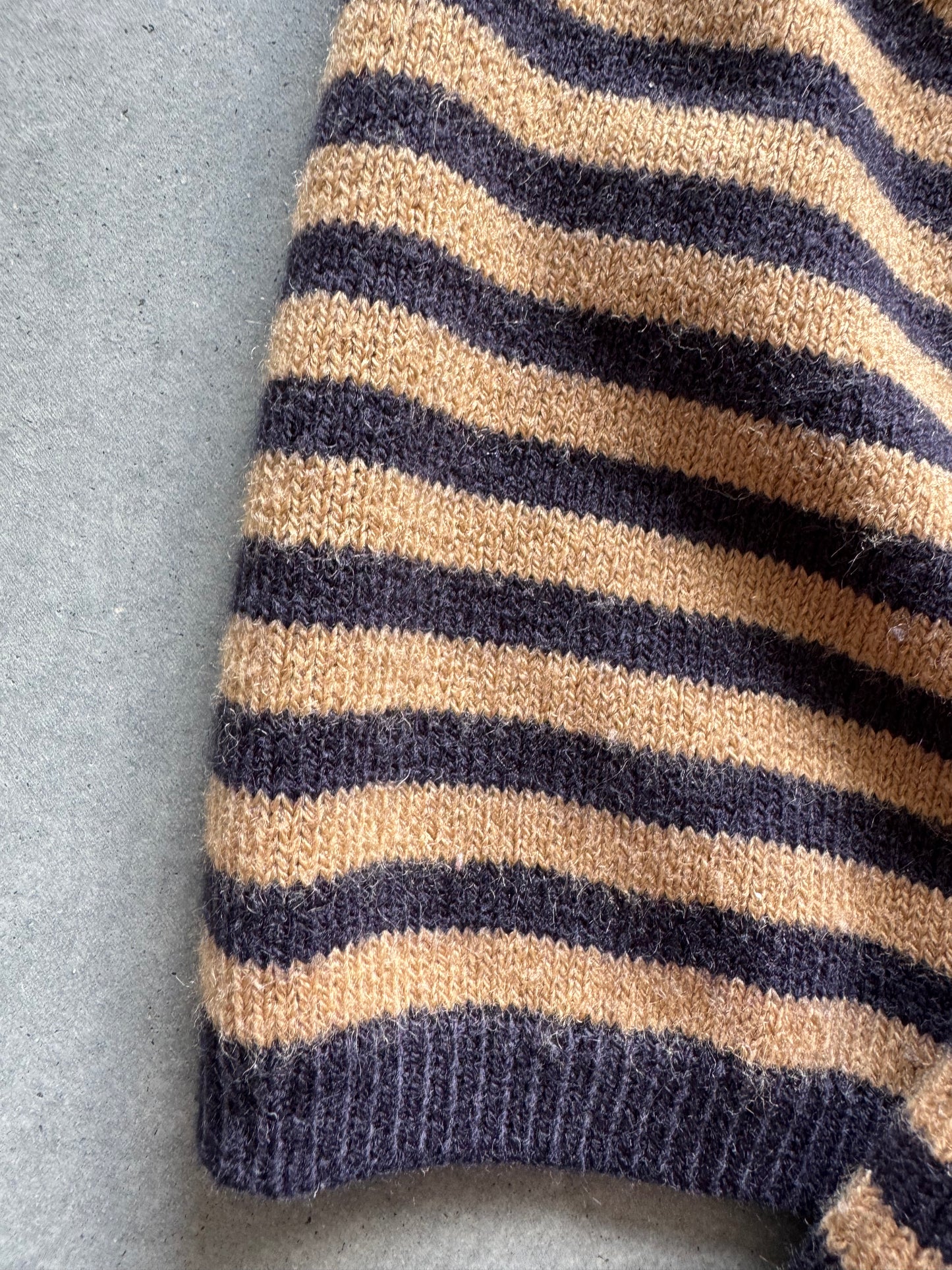 Vintage Striped Womens Mockneck - L