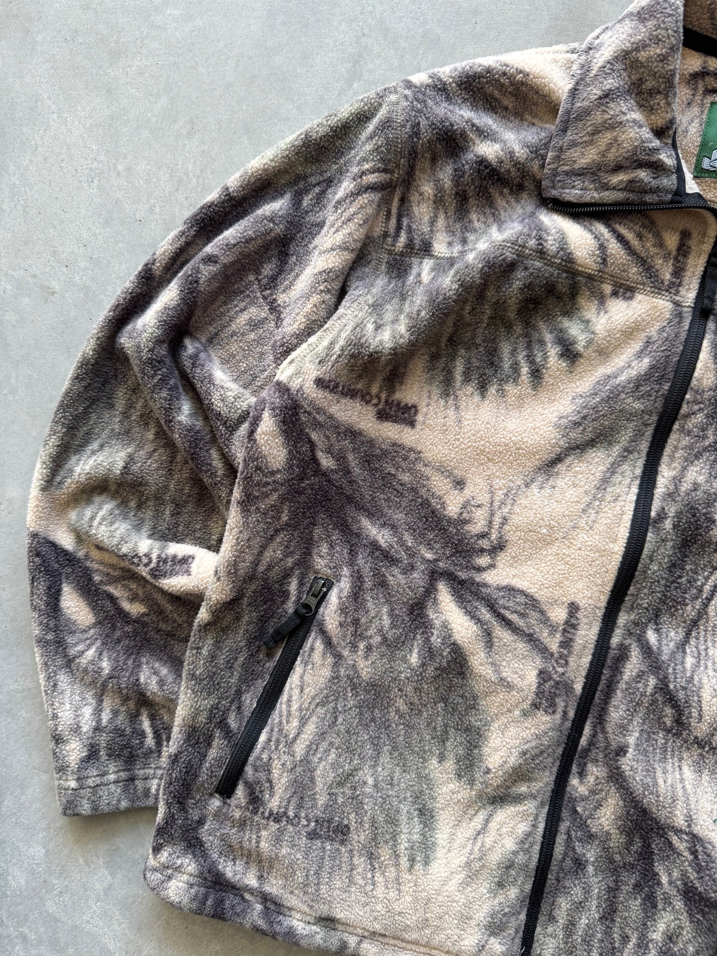 Camo Cabela’s Fleece Quarter Zip - M