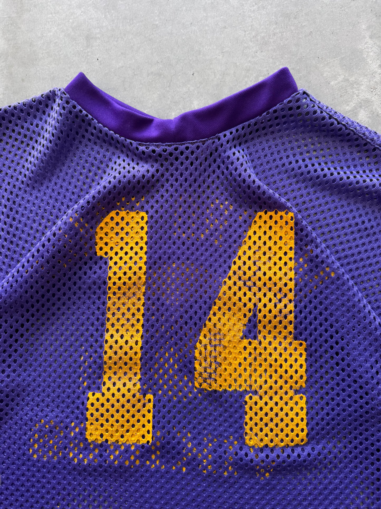Vintage Reebok Vikings Cropped Jersey - M