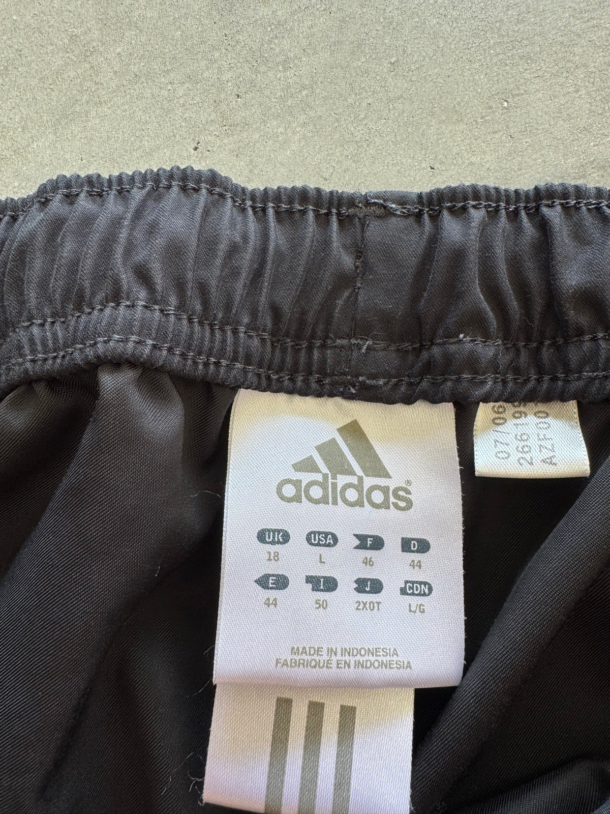 Vintage 00s Adidas Track Pants - L