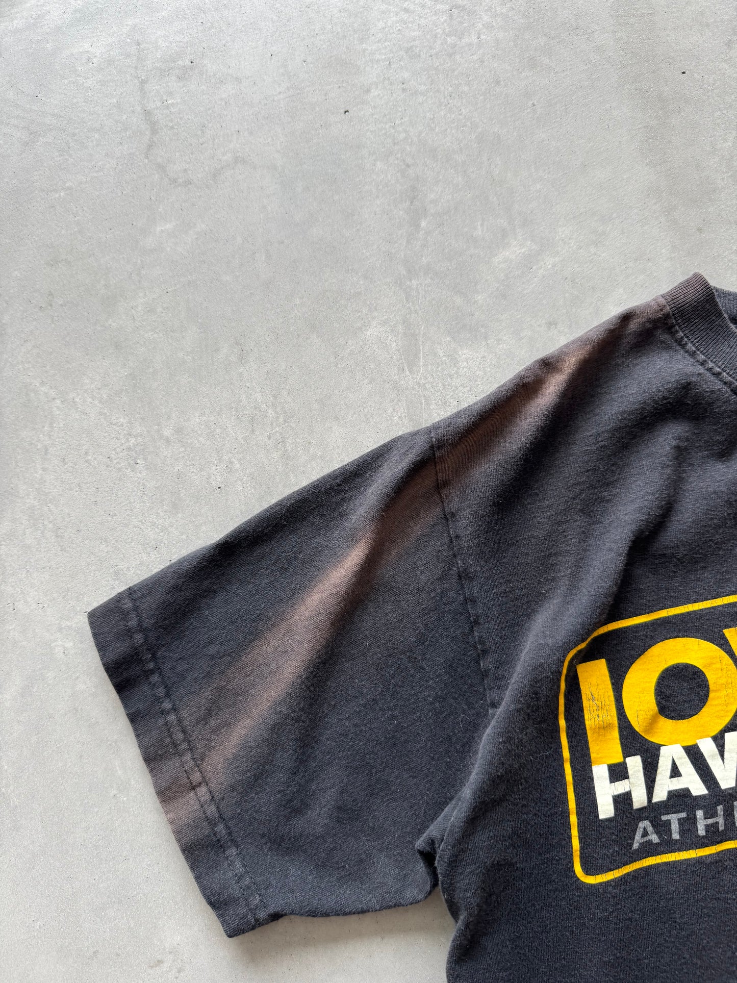 Vintage Iowa Hawkeyes Athletic Dept. Tee - M