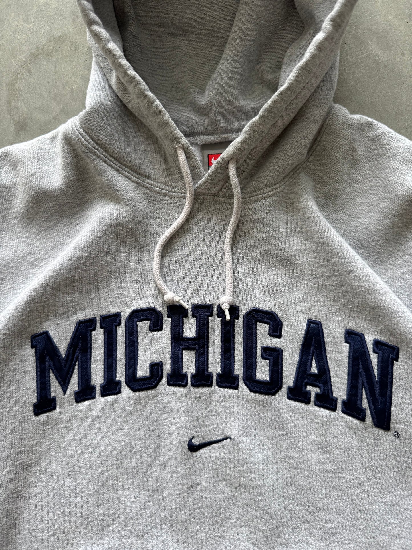 Vintage 90s Nike Michigan Hoodie - S