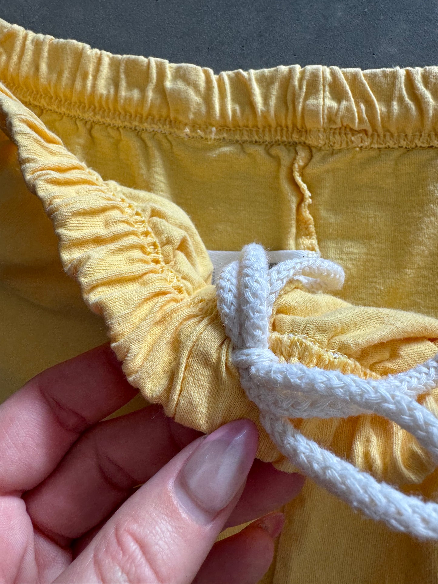 Vintage Russell Athletic Shorts - M