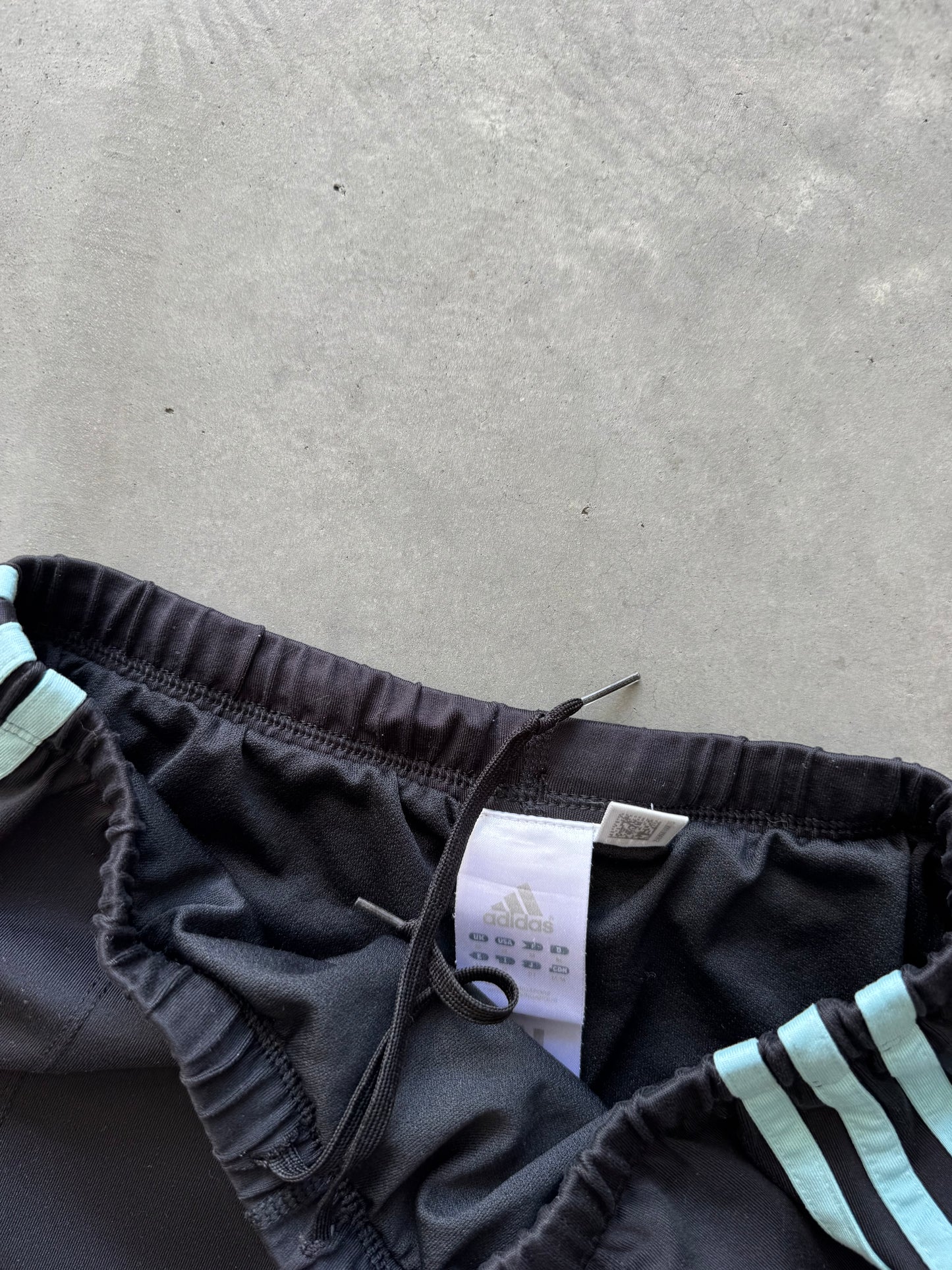 Vintage Adidas Track Shorts - M