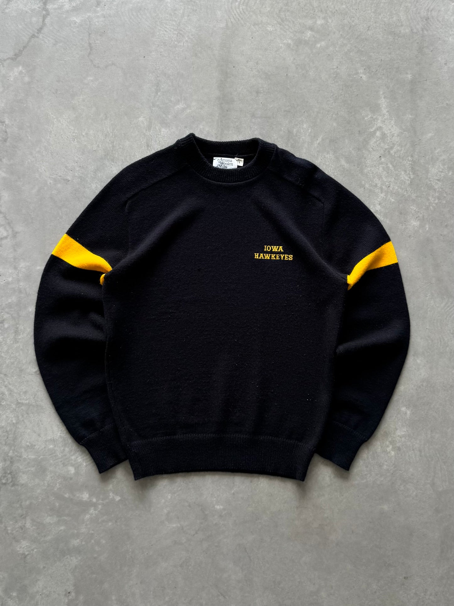 Vintage Iowa Hawkeyes Sweater - L