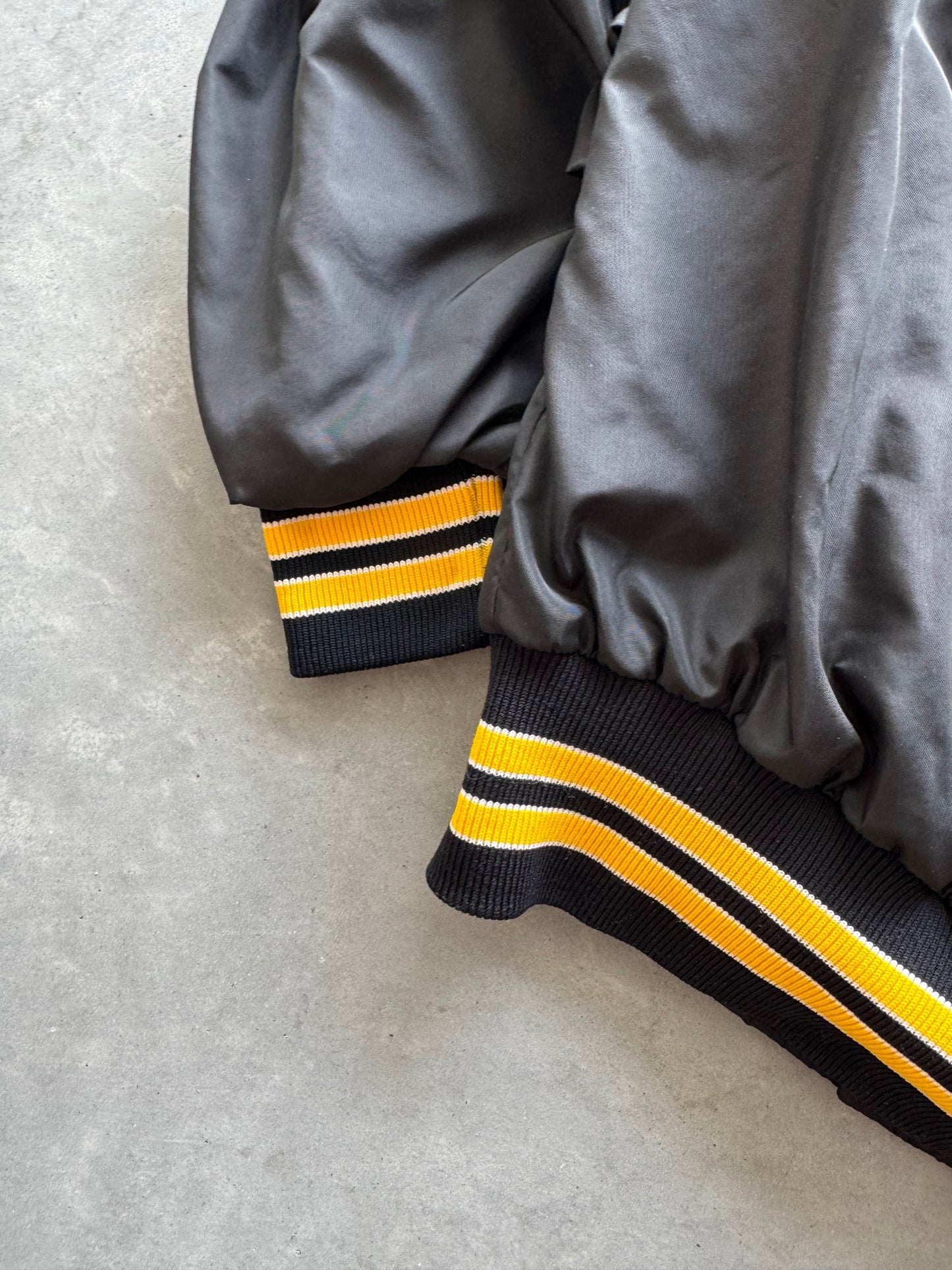 Vintage 70s/80s Iowa Hawkeyes Bomber Jacket - M
