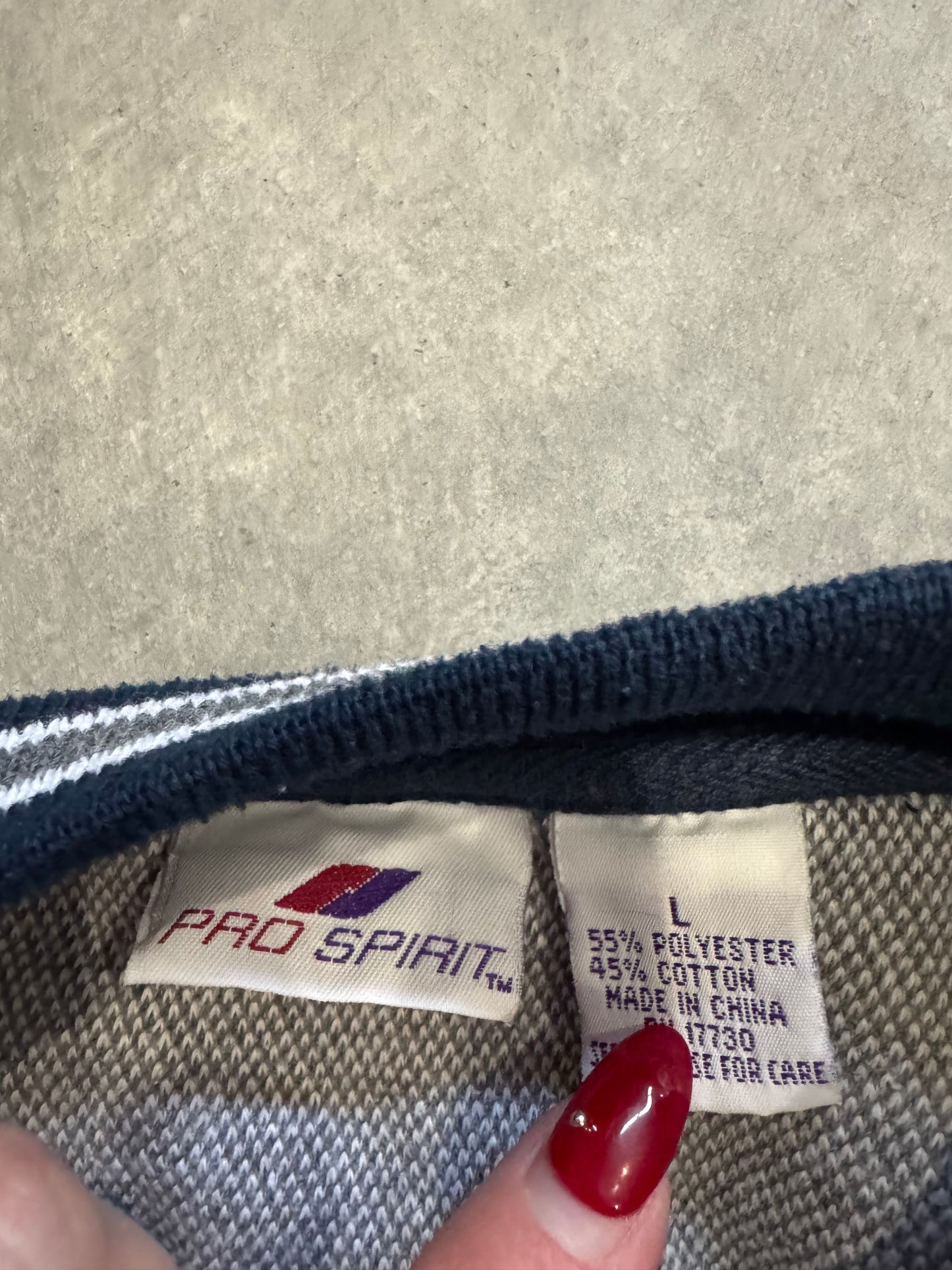 Vintage Pro Spirit Sweatshirt - L