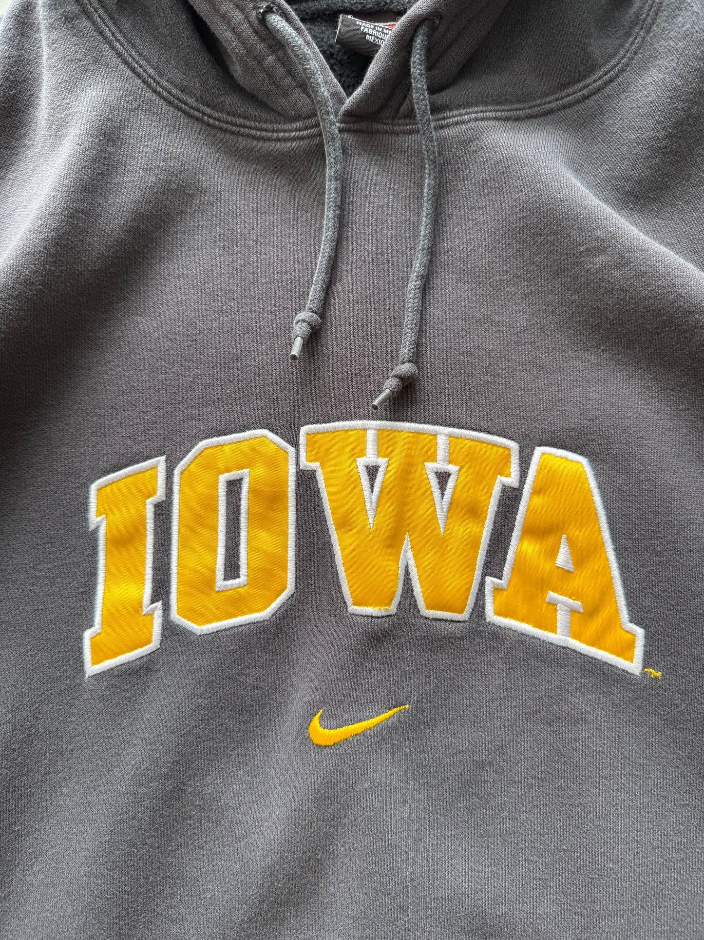 Vintage 90s Nike Iowa Hawkeyes Sweatshirt - XXL