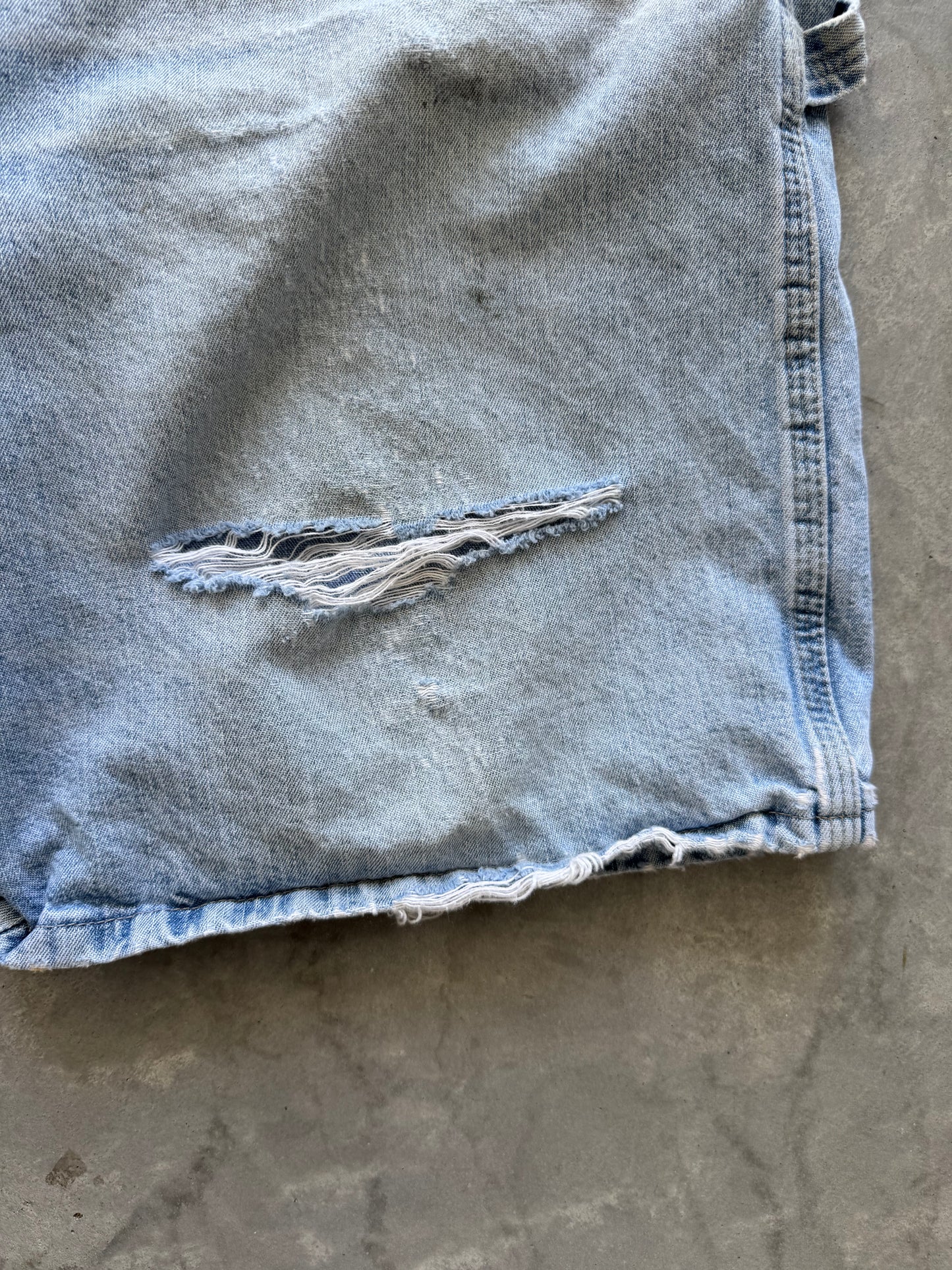 Vintage Wrangler Distressed Jorts - 38x10