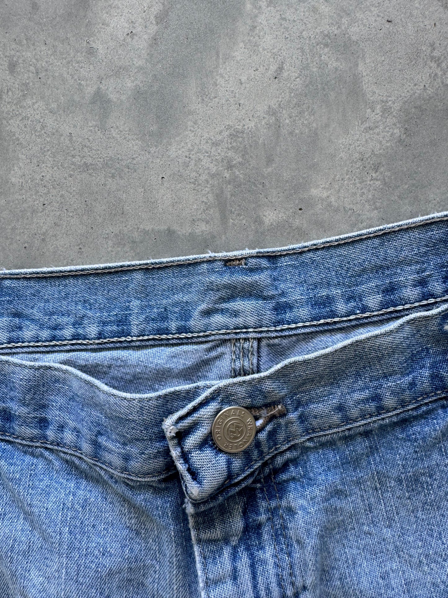 Vintage Wrangler Distressed Jorts - 38x10