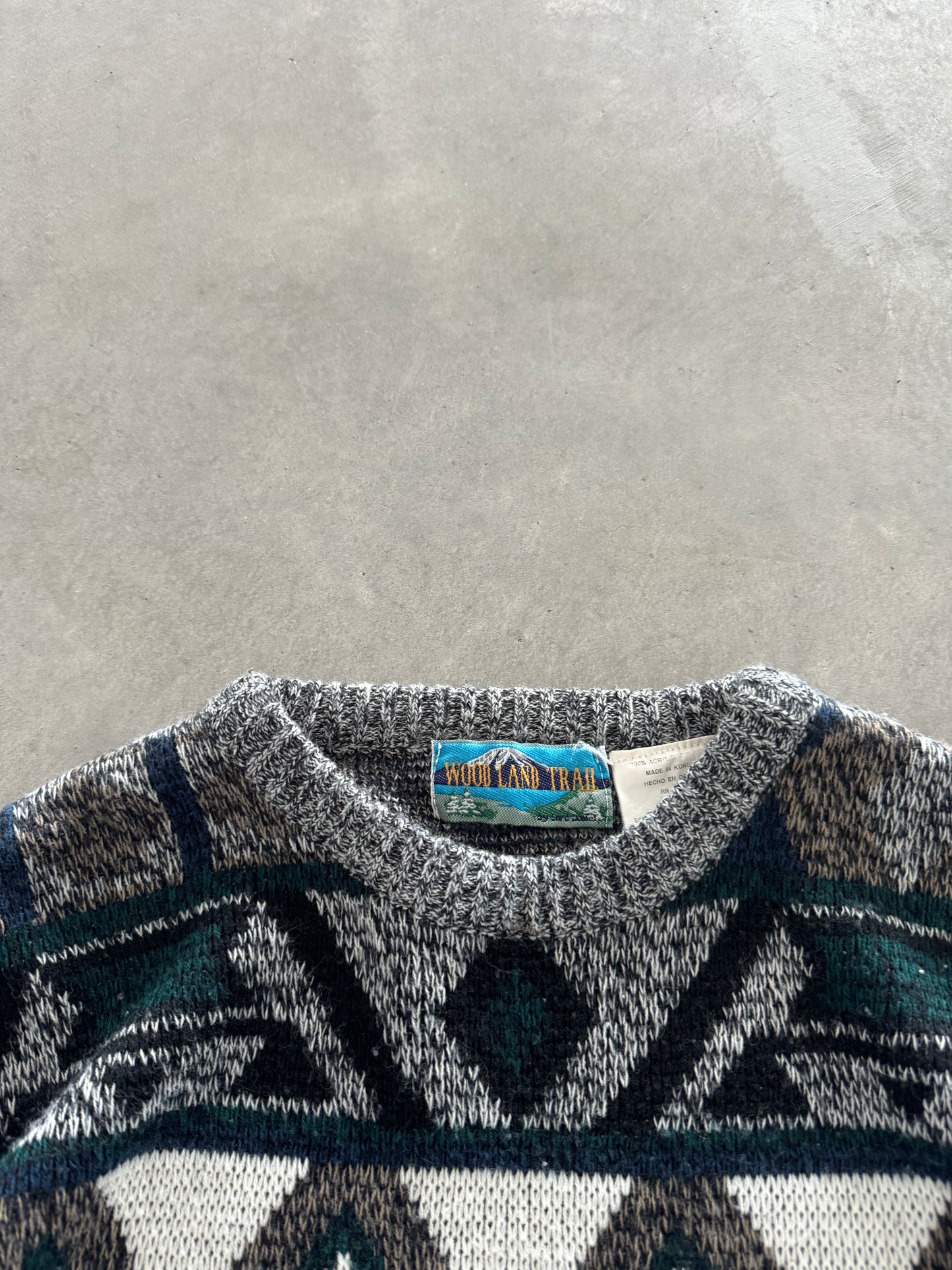 Vintage Sweater - L