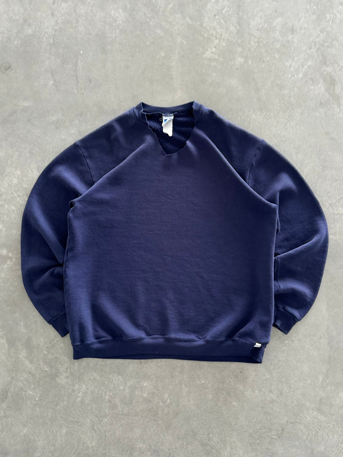 Vintage 90s Russell Sweatshirt - XL