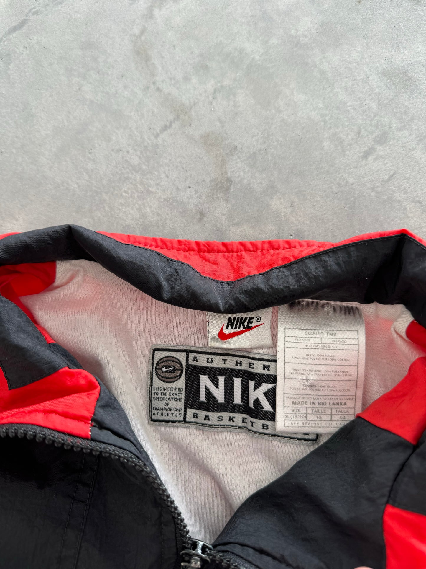 Vintage 90s Nike Windbreaker - XL