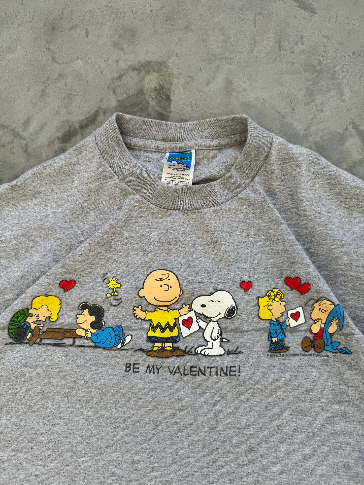 Vintage Valentine's Peanuts Tee - M