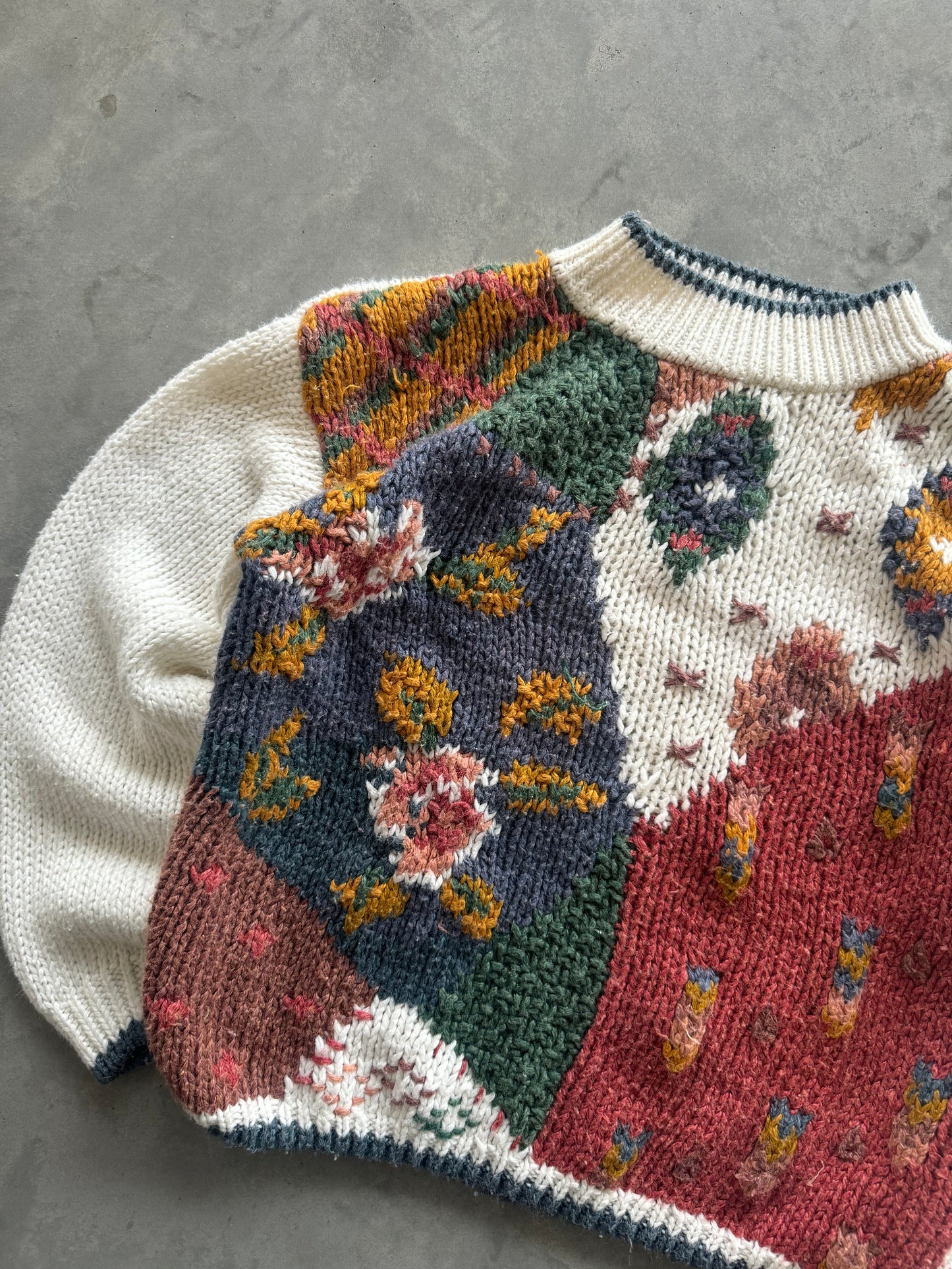 Vintage Knit Sweater - M