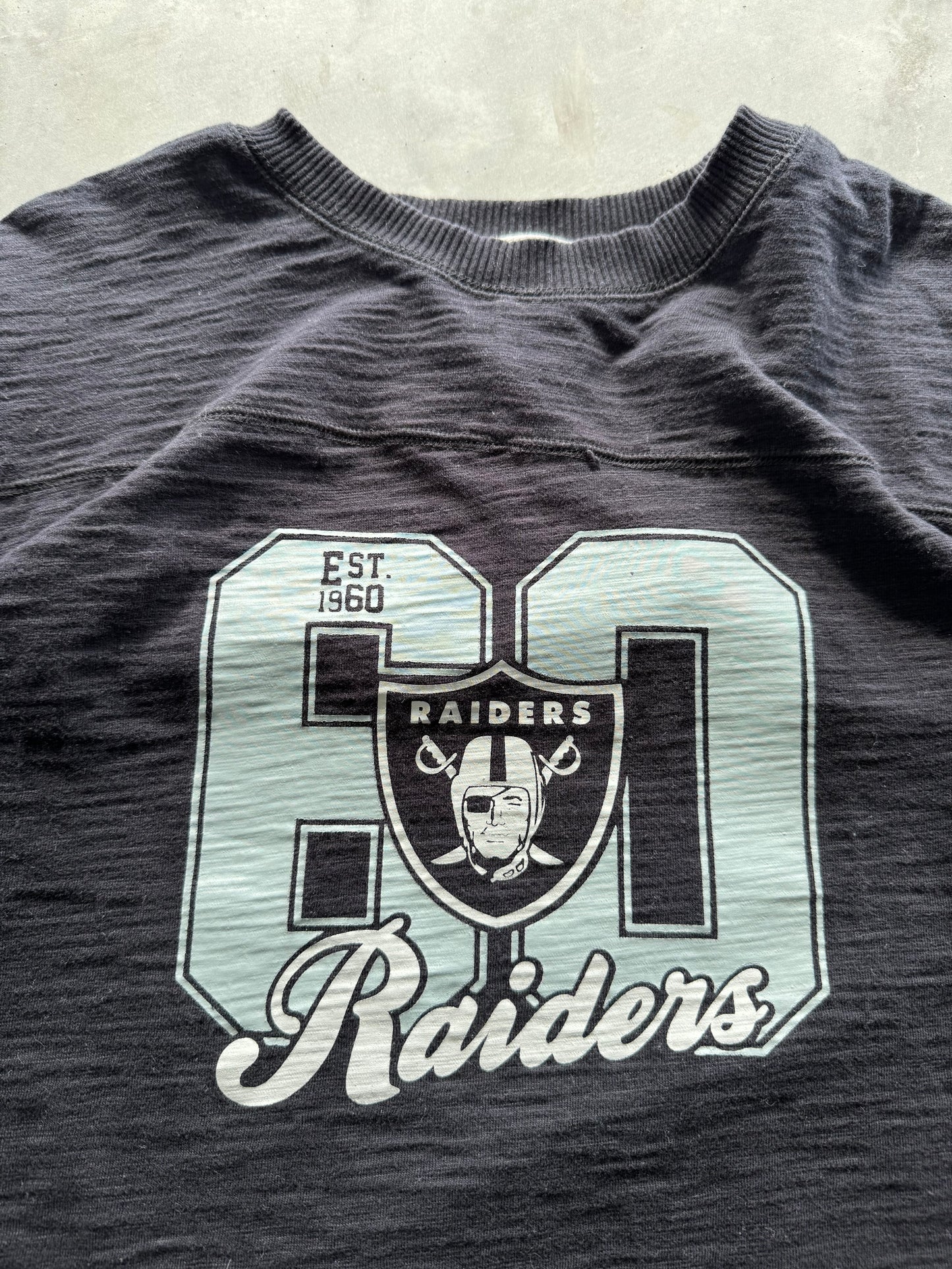 Raiders Longsleeve Tshirt - XL