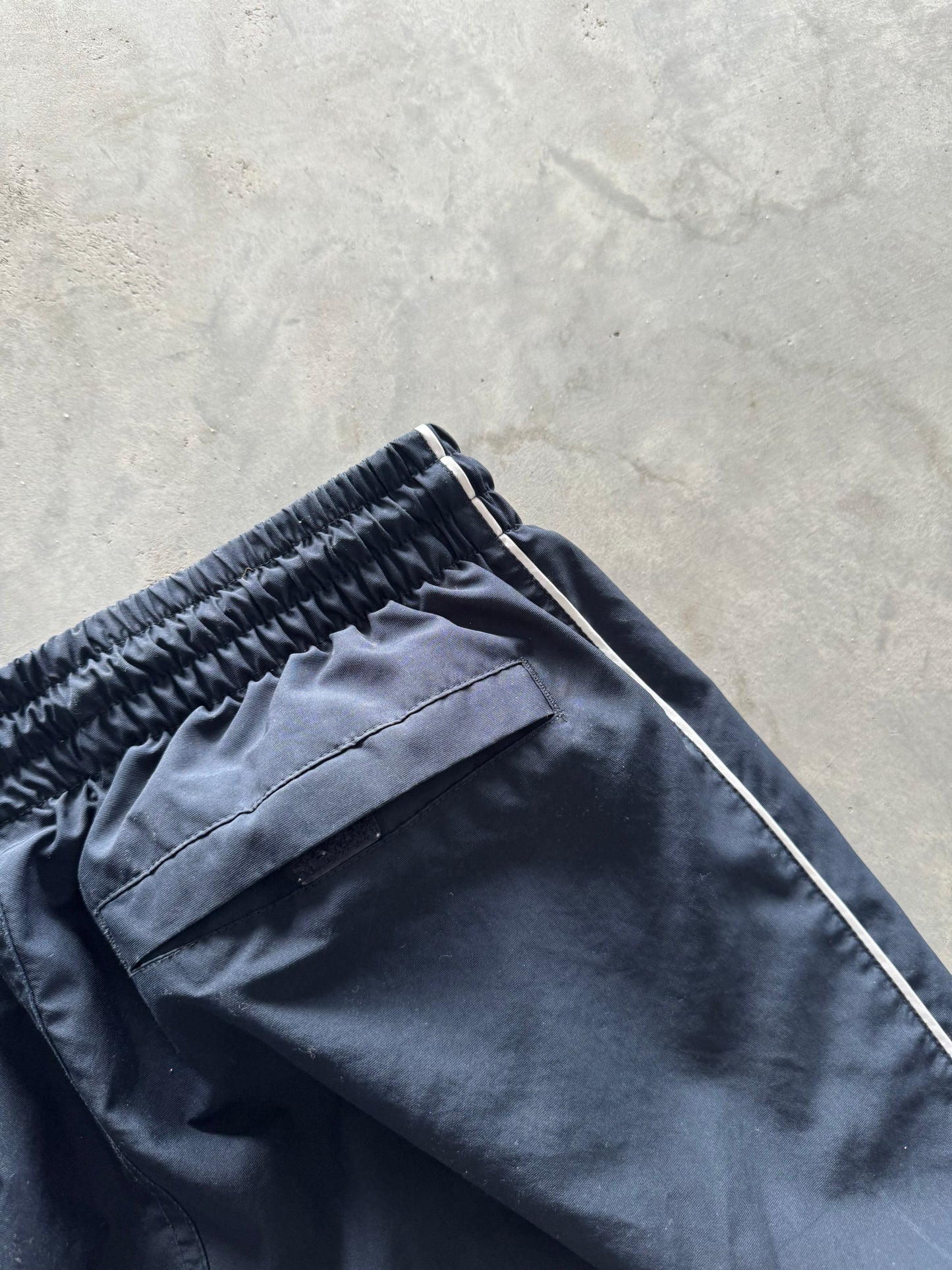 Nike Track Pants - L